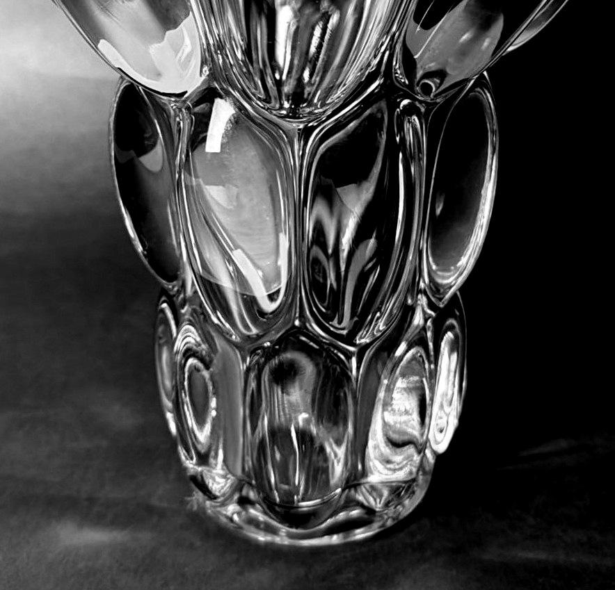 Art Deco, French Lead Crystal Vase In The Vannes-Le-Châtel Style 7