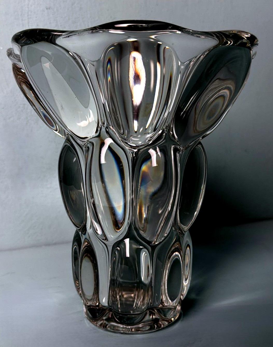 Art Deco, French Lead Crystal Vase In The Vannes-Le-Châtel Style In Good Condition In Prato, Tuscany