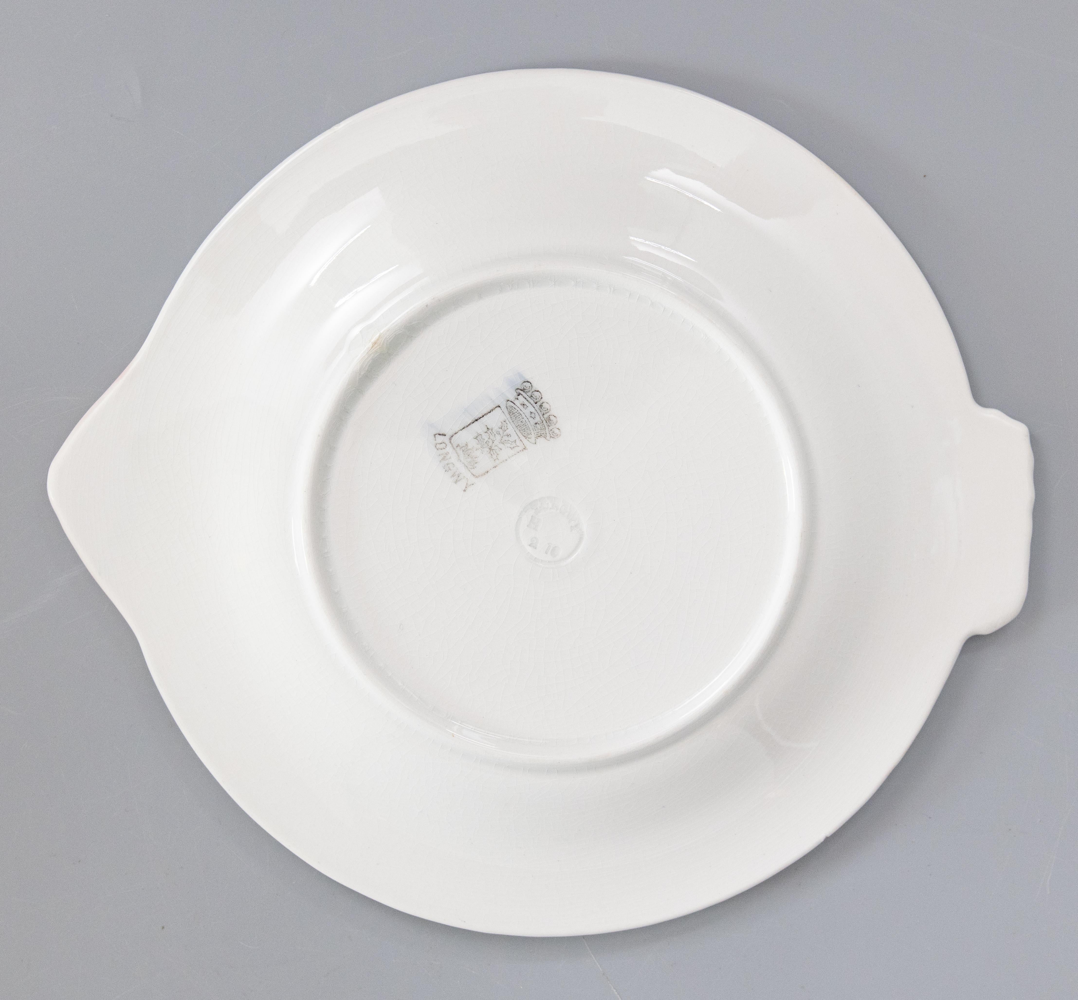 Assiette à poisson Art Déco en majolique de Longwy, Circa 1930 Bon état - En vente à Pearland, TX
