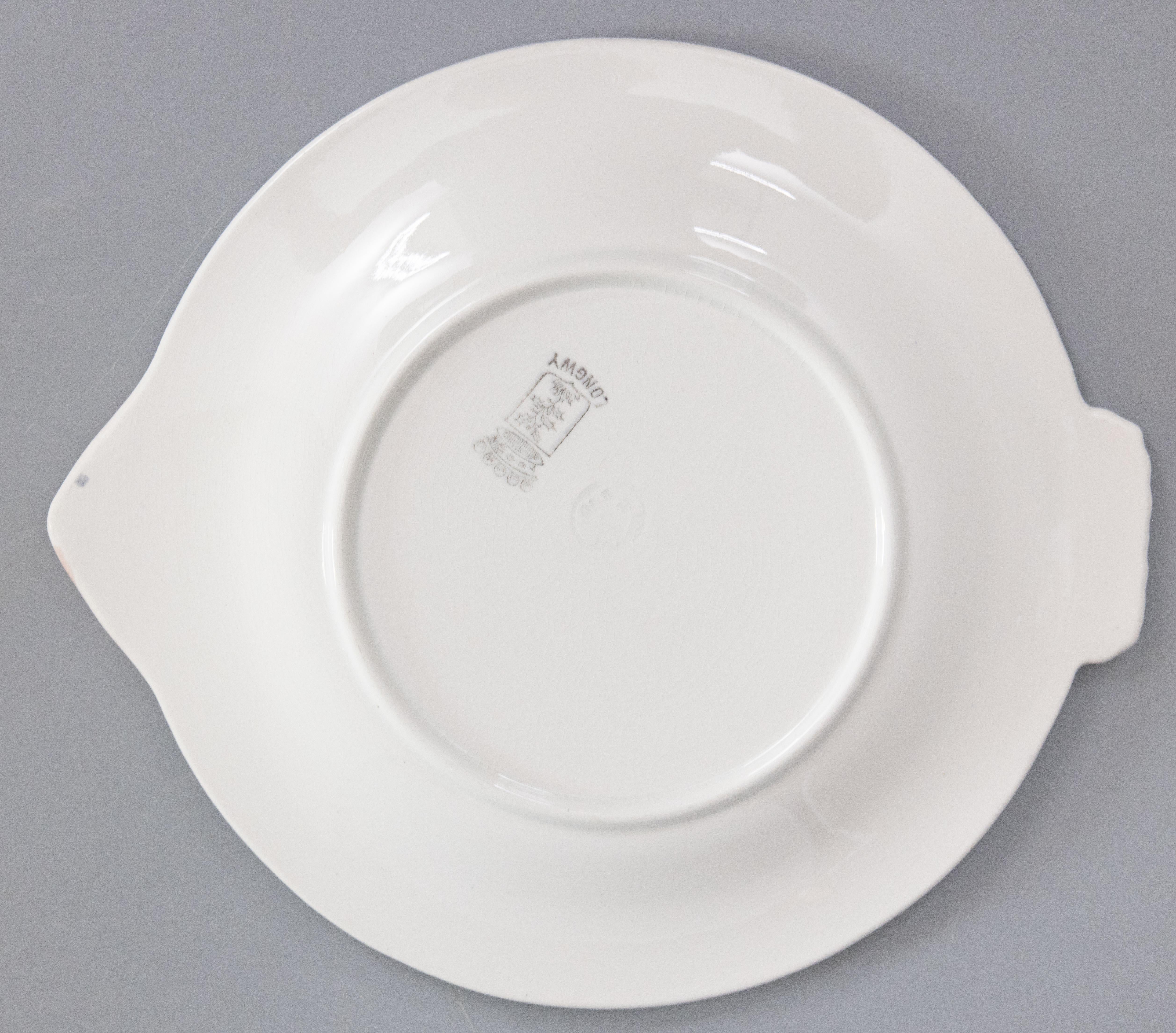 Assiette à poisson Art Déco en majolique de Longwy, Circa 1930 Bon état - En vente à Pearland, TX
