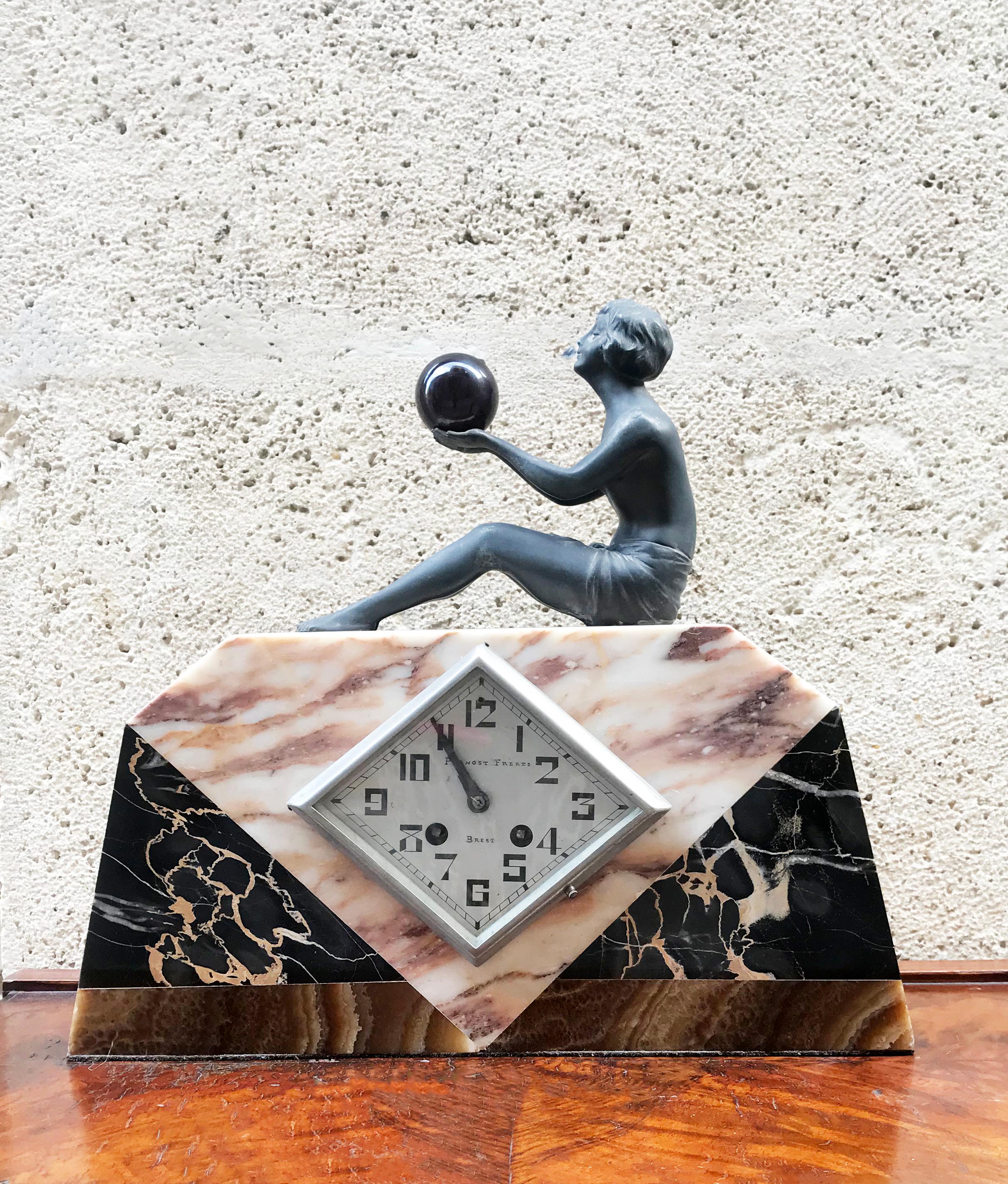 20th Century Art Deco French Marble Desk Clock, circa 1920s by Pronost Freres For Sale