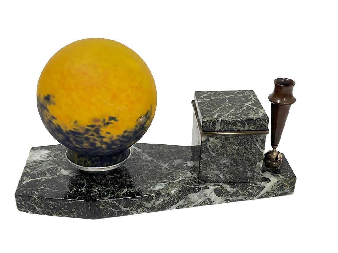 Art Deco French Marble Inkwell with Lamp, 1920 In Good Condition For Sale In Delft, NL