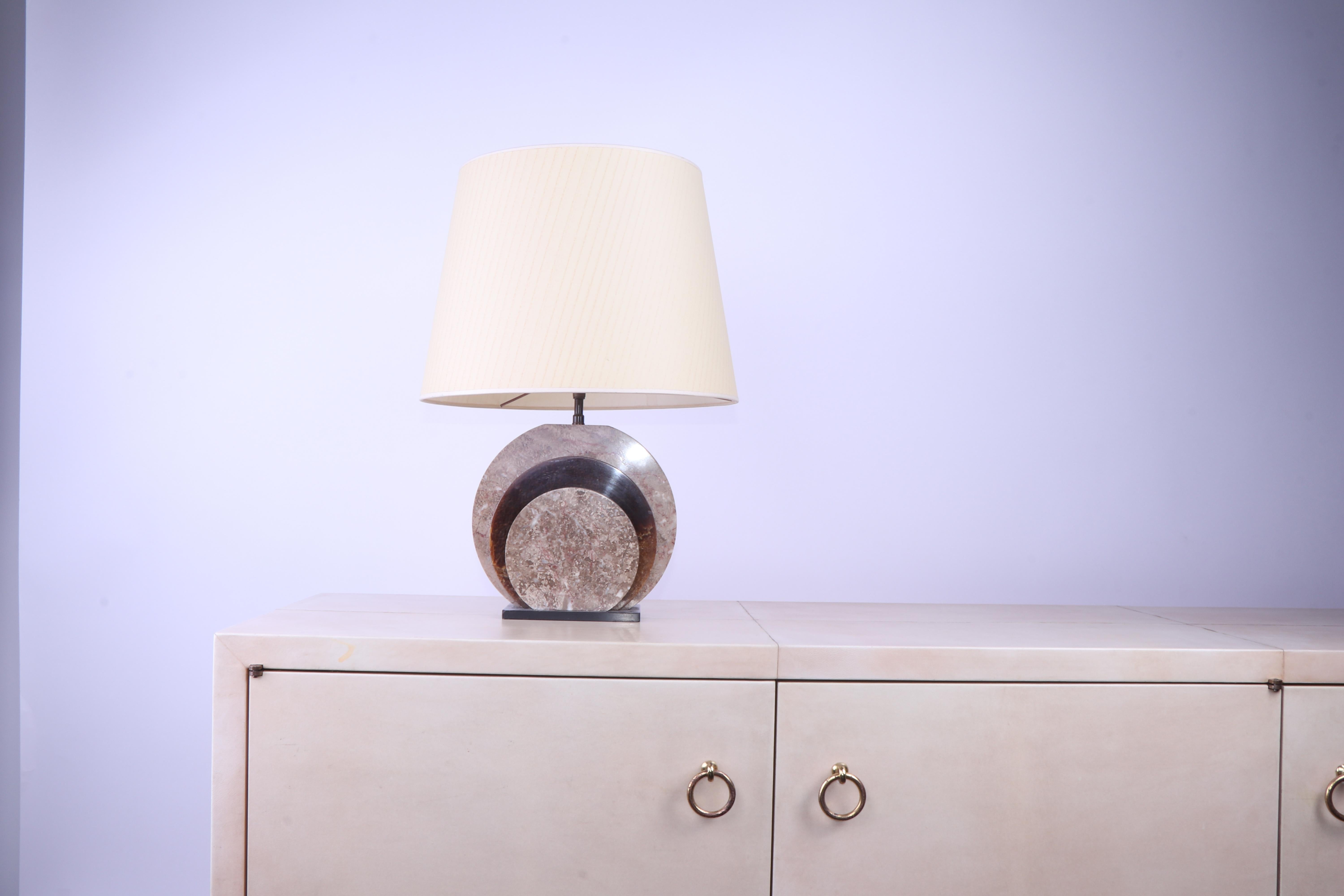 Lampada da tavolo in marmo francese Art Déco In condizioni buone in vendita a PARIS, FR