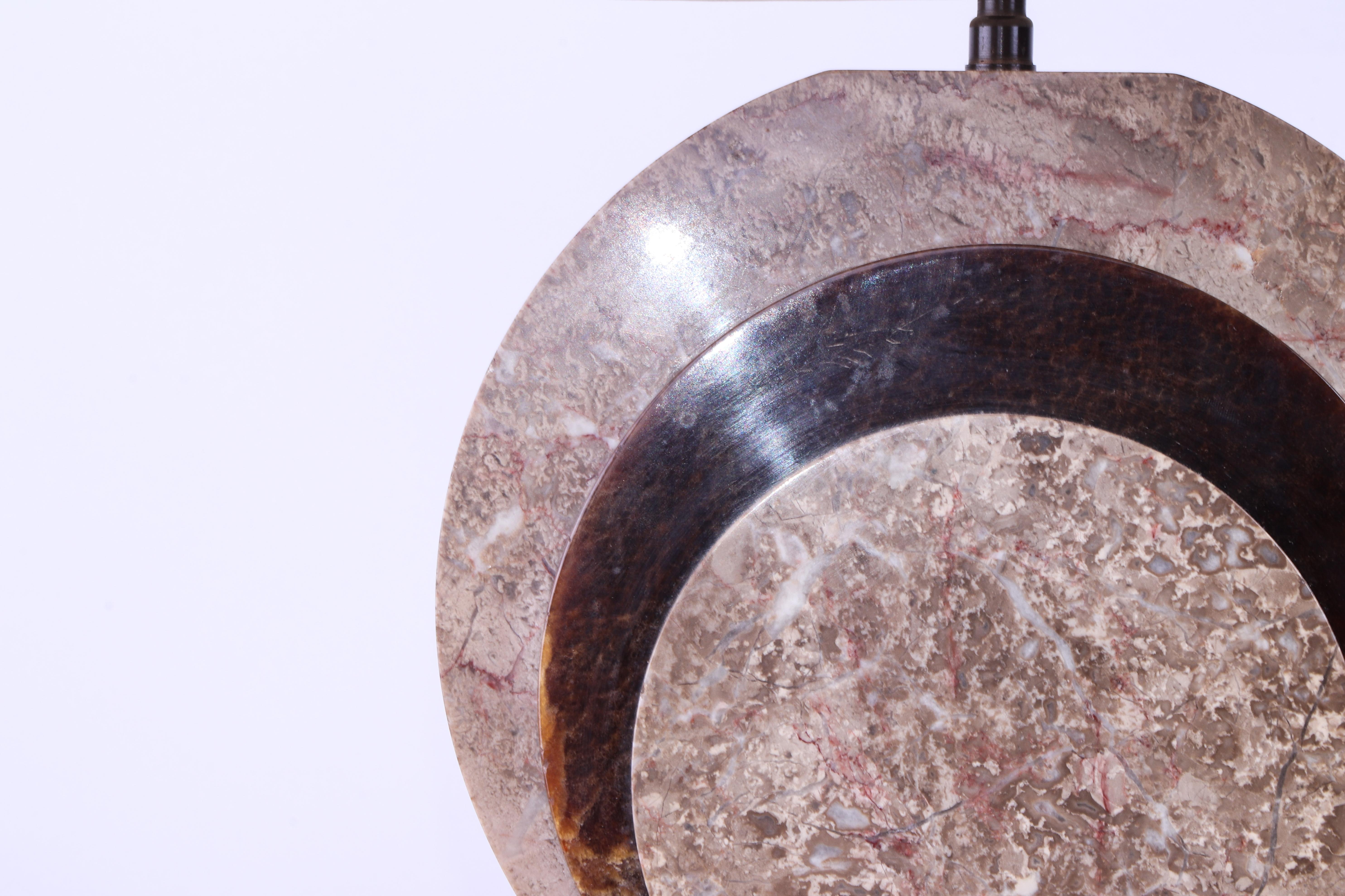 Marmo Lampada da tavolo in marmo francese Art Déco in vendita