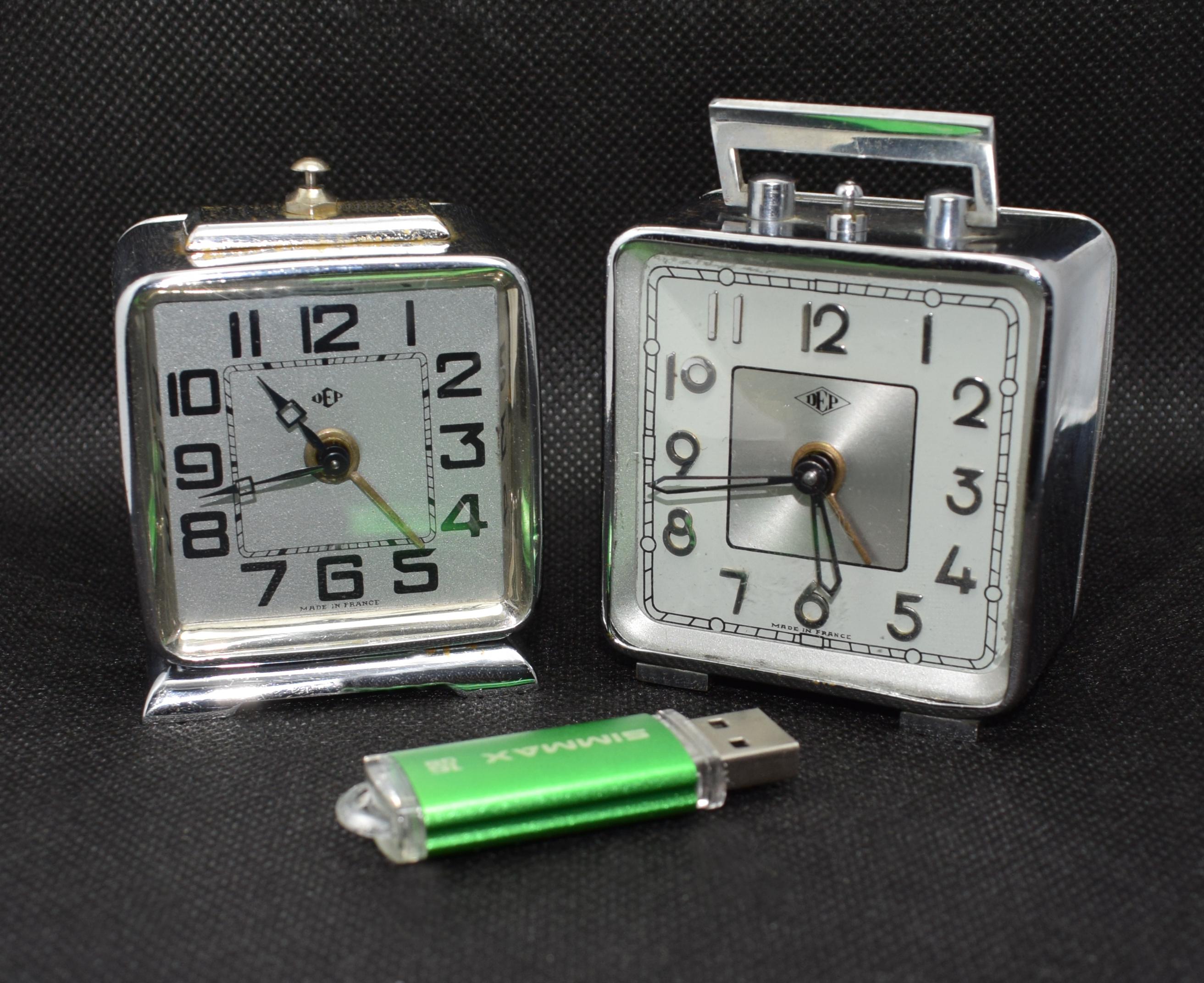 Art Deco French Miniature Alarm Clock by Dep, circa 1930 1