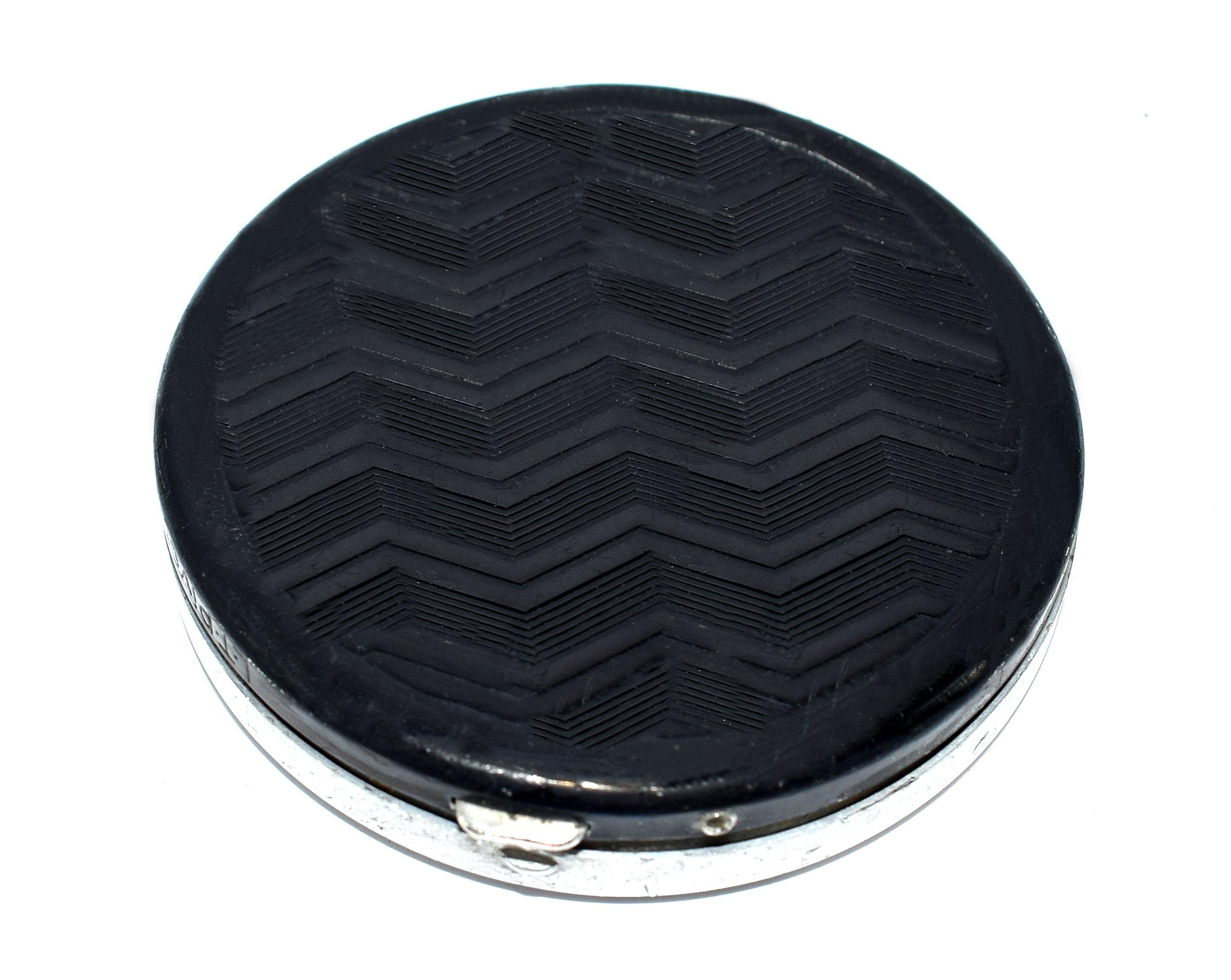 Art Deco French Modernist Ladies Powder Compact, circa 1935 1