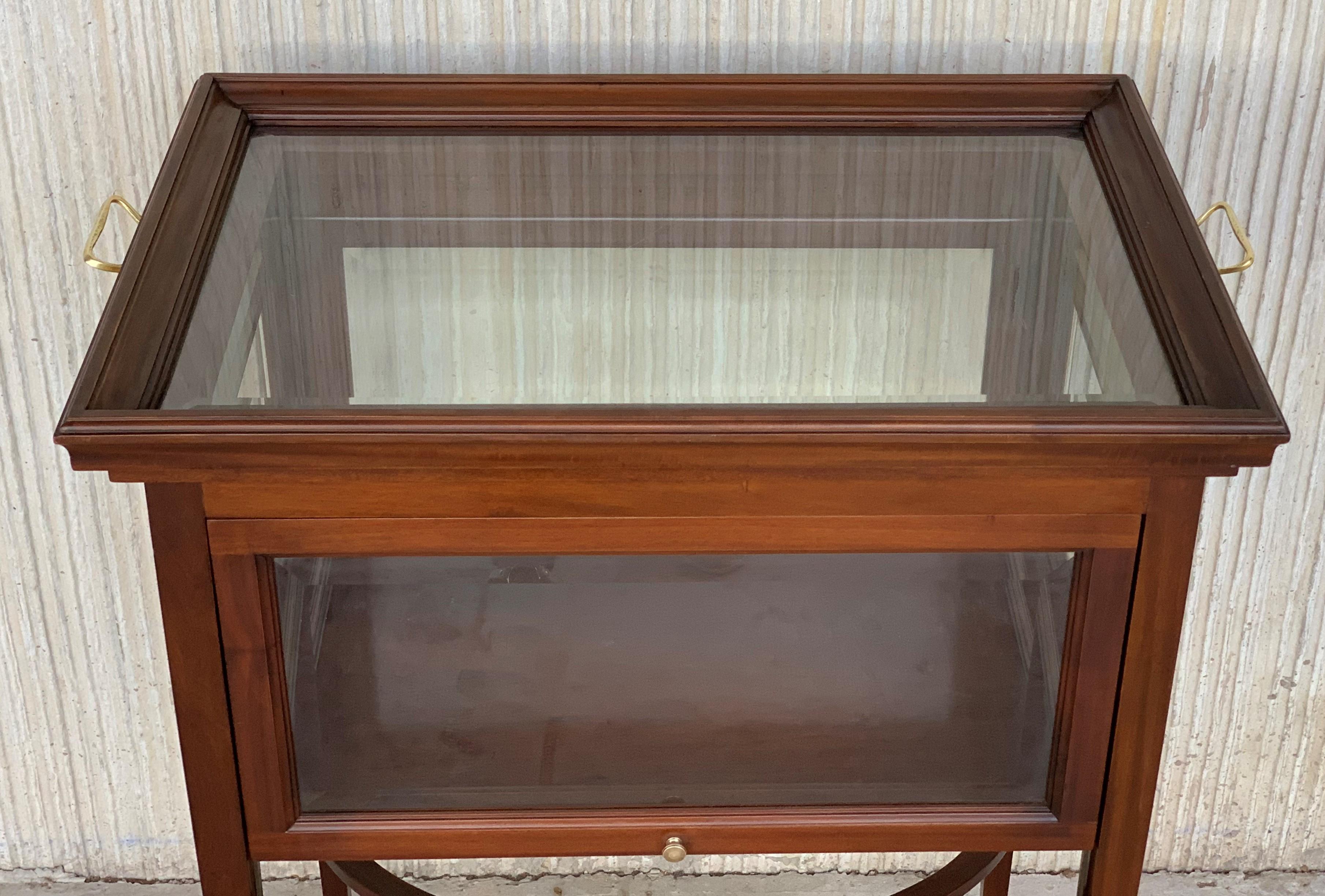 Art Decó French Neoclassical Mahogany Showcase Tea Table or Serving Table, 1920s 3