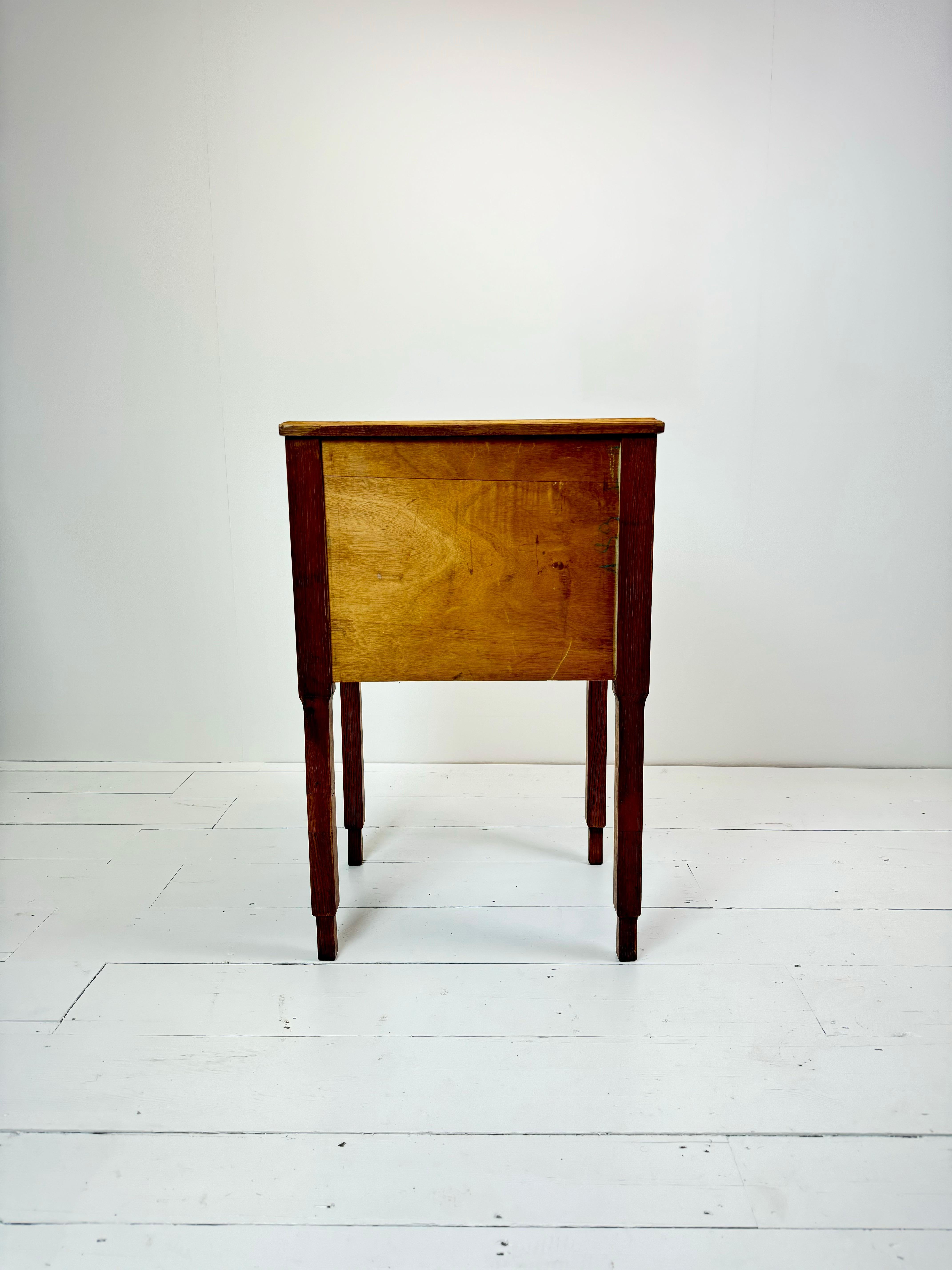 Art Deco French Oak Parquetry Top Night Stand, France c.1930's For Sale 8