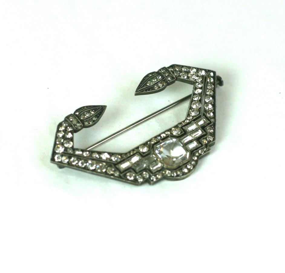 Art Deco French Paste Brooch In Good Condition For Sale In New York, NY