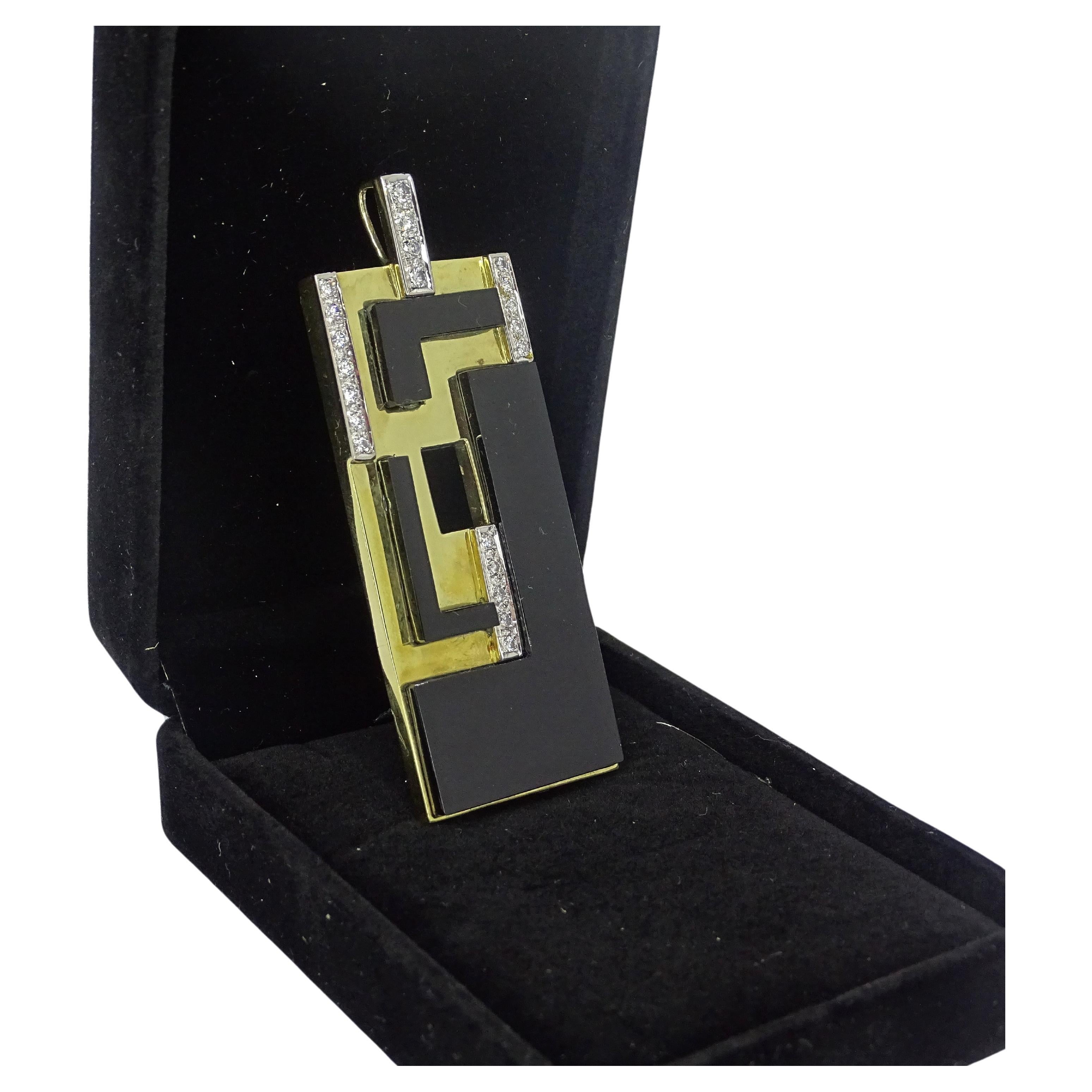 Broche pendentif Art déco français Onix en or 18 carats et diamants en vente