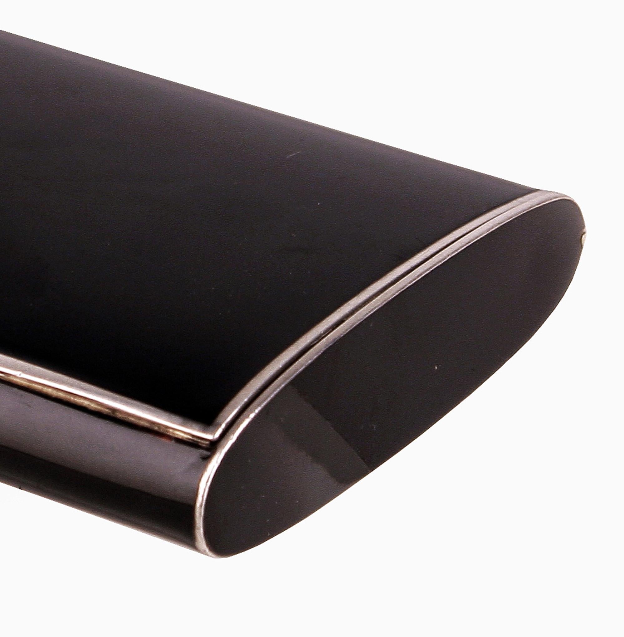 Art Déco French Polished Black Lacquer and Silver Plated Cigarrette Box/Case For Sale 1