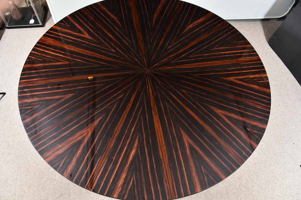 Art Deco French Round Dining Room Table in Macassar with Newly Veneered Top 5