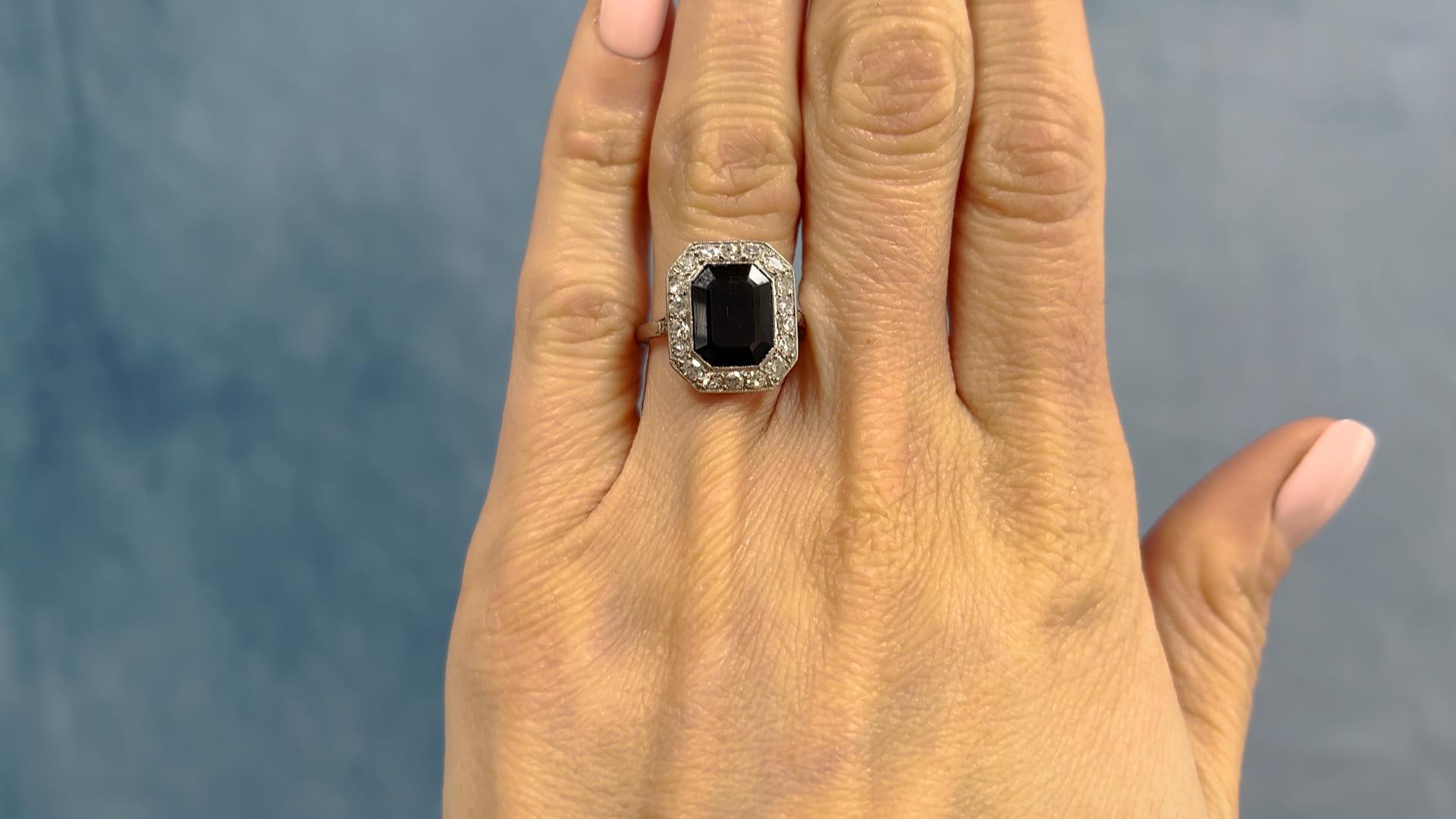Platinring mit französischem Saphir und Diamant im Art déco-Stil (Einfacher Schliff)