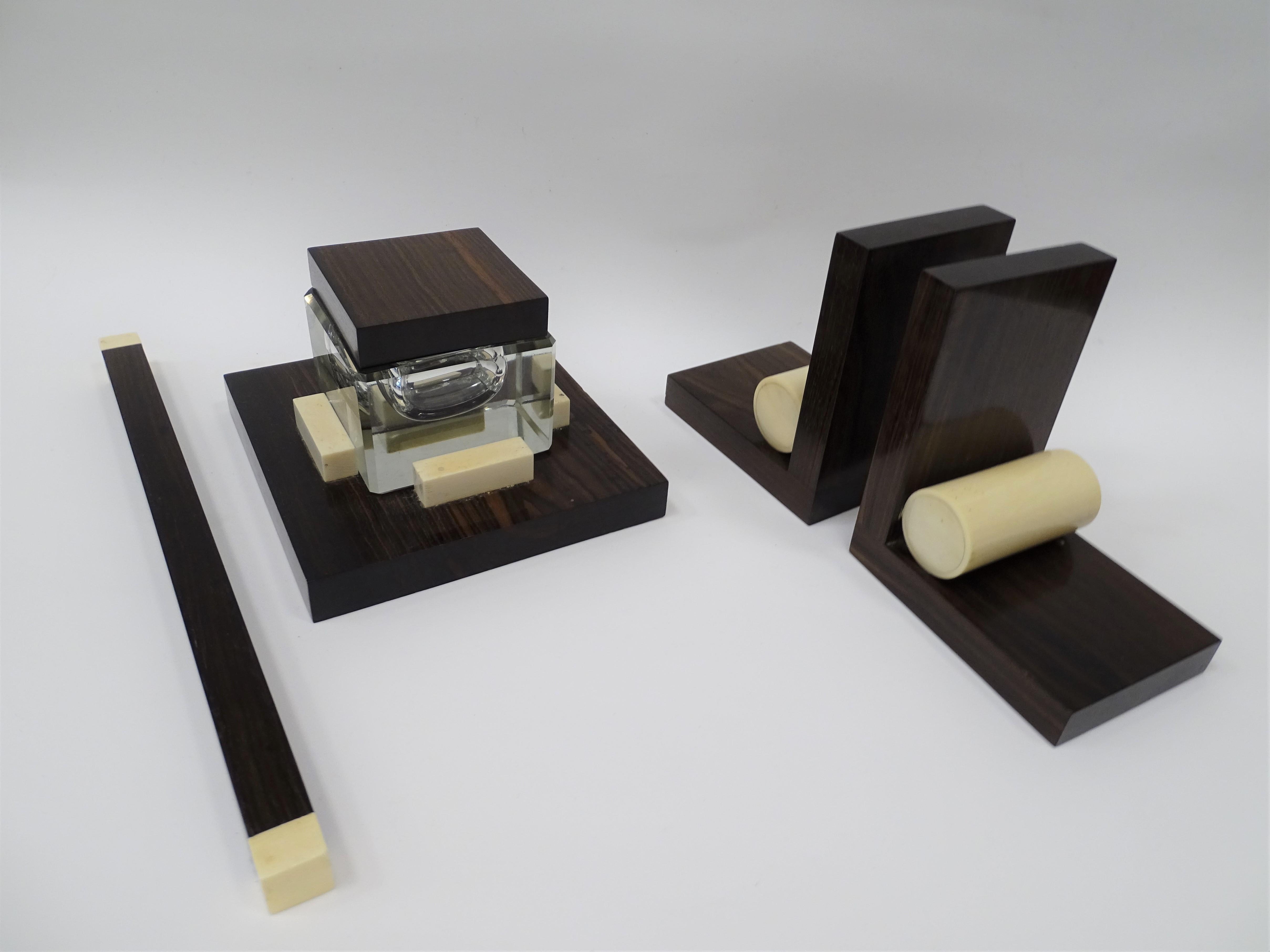 Art Deco French Set of Desk Accessories, 5 Pieces Wood and  Inlaid For Sale 4