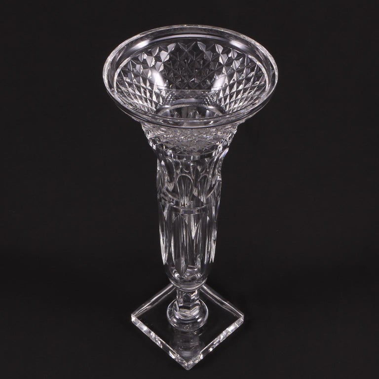 Art Deco French Sèvres Clear Handcut Crystal Diamonds Vase, 1930 For