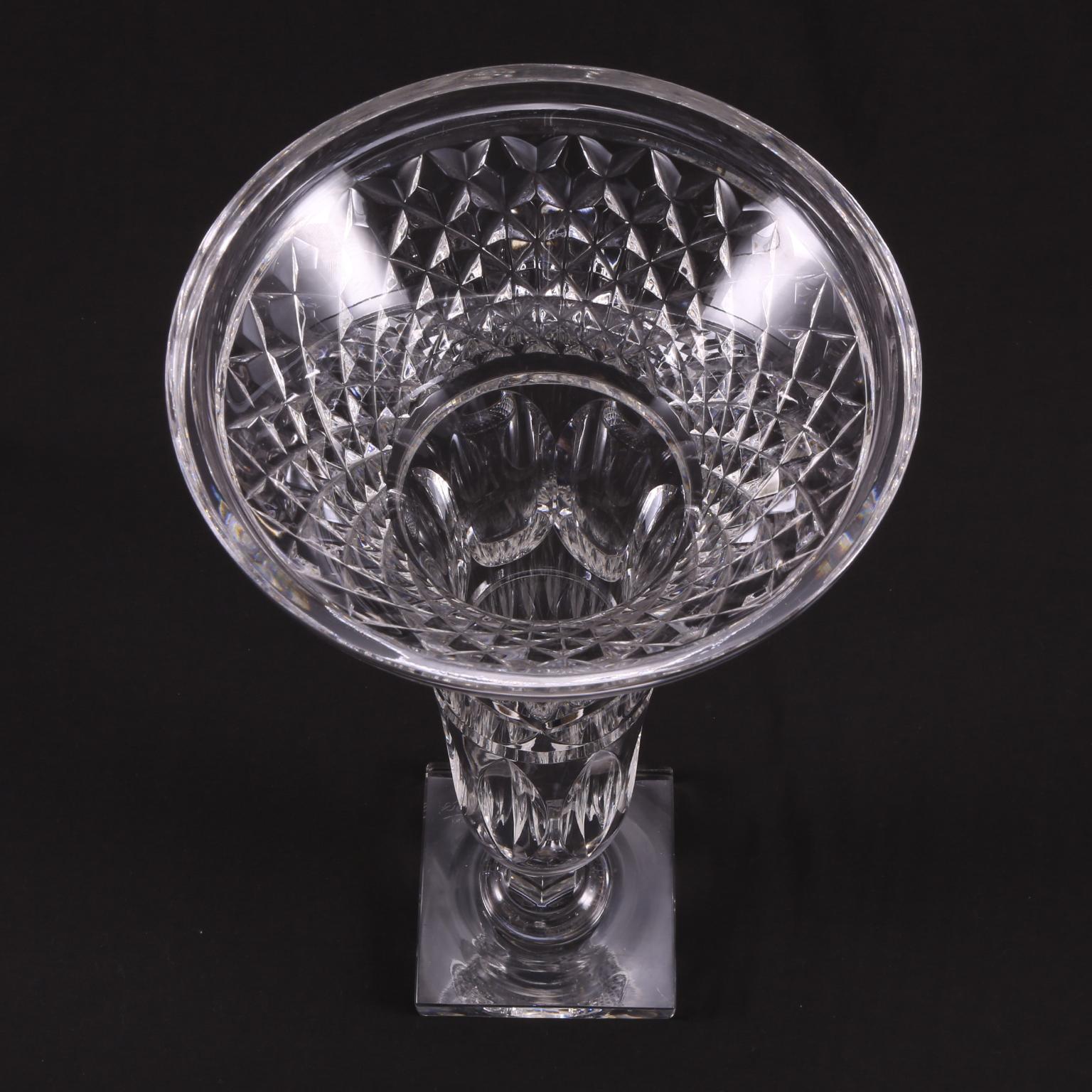 Art Deco French Sèvres Clear Handcut Crystal Diamonds  Vase, 1930 For Sale 14