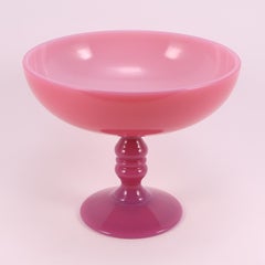 Art Deco French Sèvres Cranberry Pink Handblown Opaline Glass Centrepiece, 1930