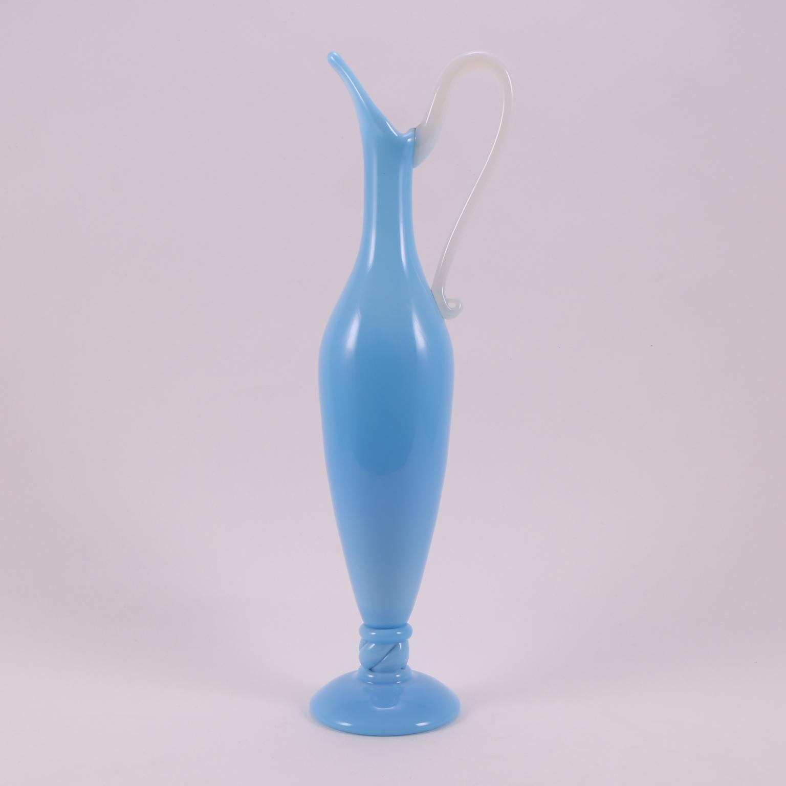 Art Deco French Sèvres Light Turquoise Hand Blown Opaline Glass Pitcher, 1920 In Excellent Condition For Sale In Florence, IT