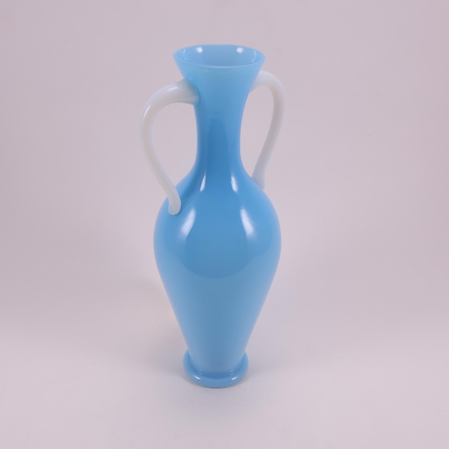 Art Deco French Sèvres Light Turquoise Handblown Opaline Glass Vase, 1920 For Sale 8