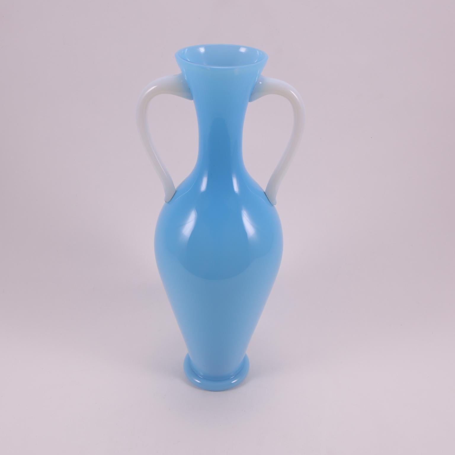 Art Deco French Sèvres Light Turquoise Handblown Opaline Glass Vase, 1920 For Sale 9