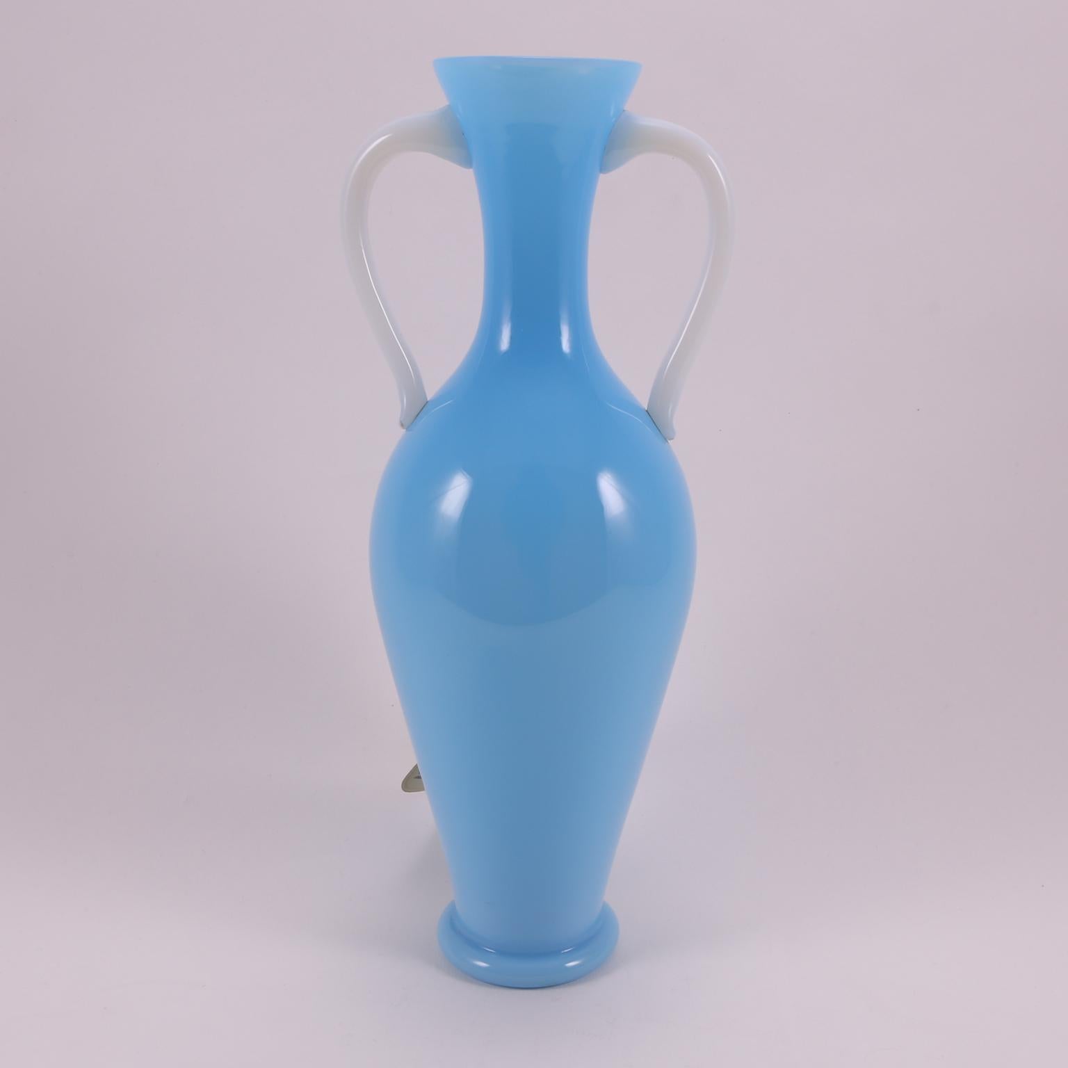 Art Deco French Sèvres Light Turquoise Handblown Opaline Glass Vase, 1920 For Sale 1