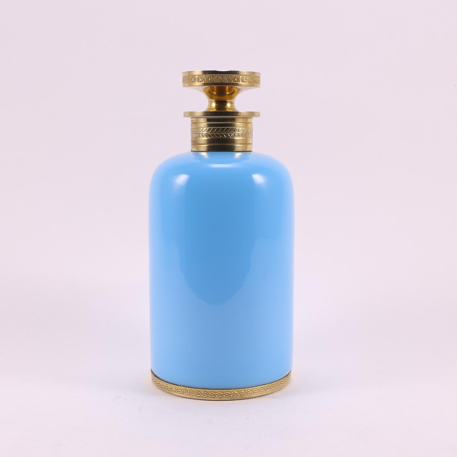 Art déco Art Déco Français Sèvres-l.Seiler Turquoise clair Opaline  Bouteille de parfum, 1920 en vente