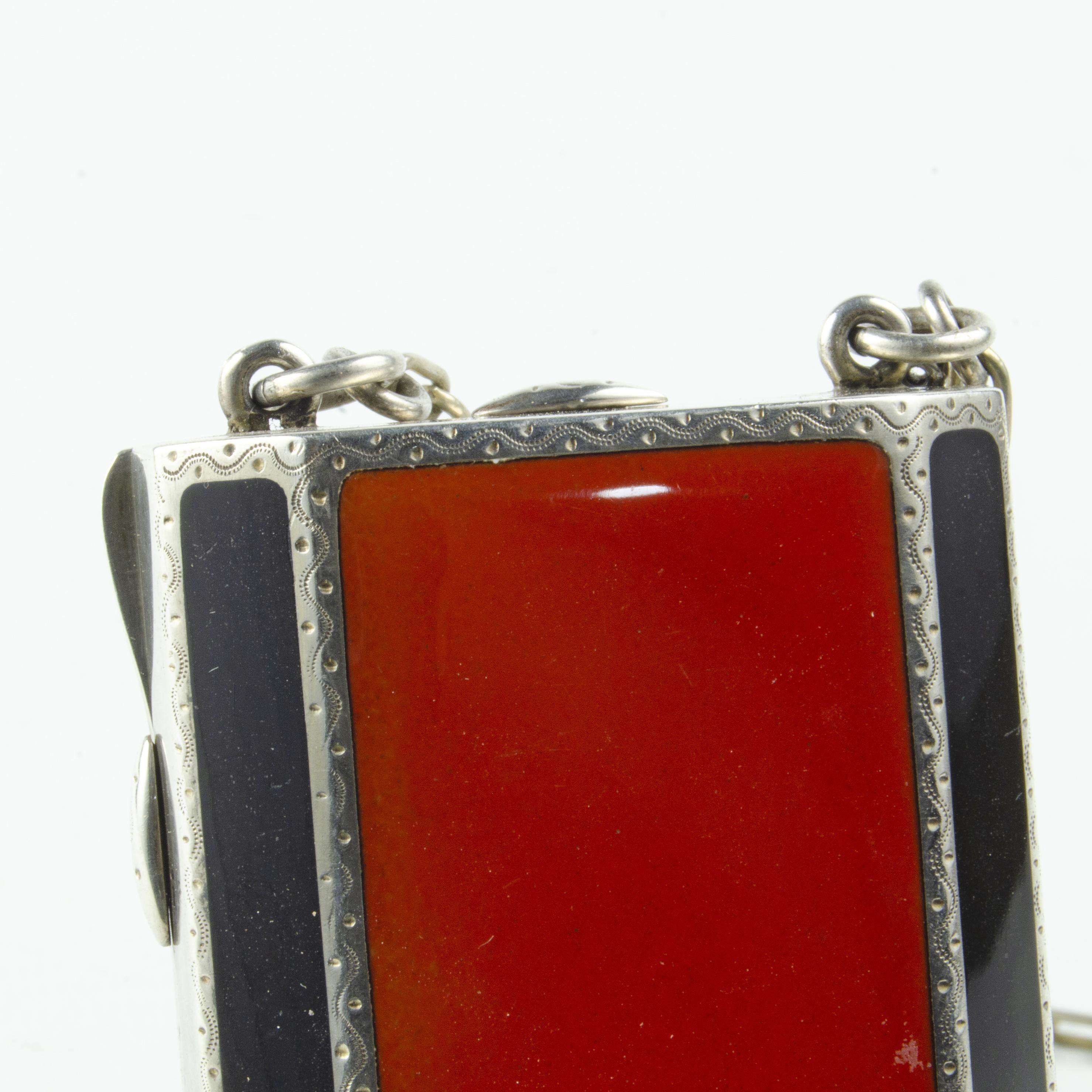 Art Déco French Silver and Enamel Vanity Necklace/Pendant with Mirror, 1940s For Sale 1