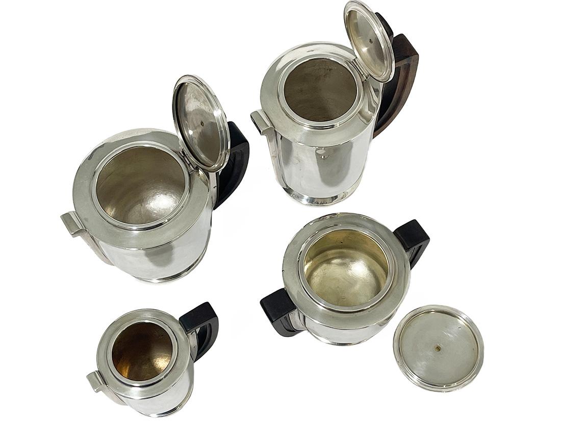 Art Deco French silver coffee and tea service, 1920 For Sale 2