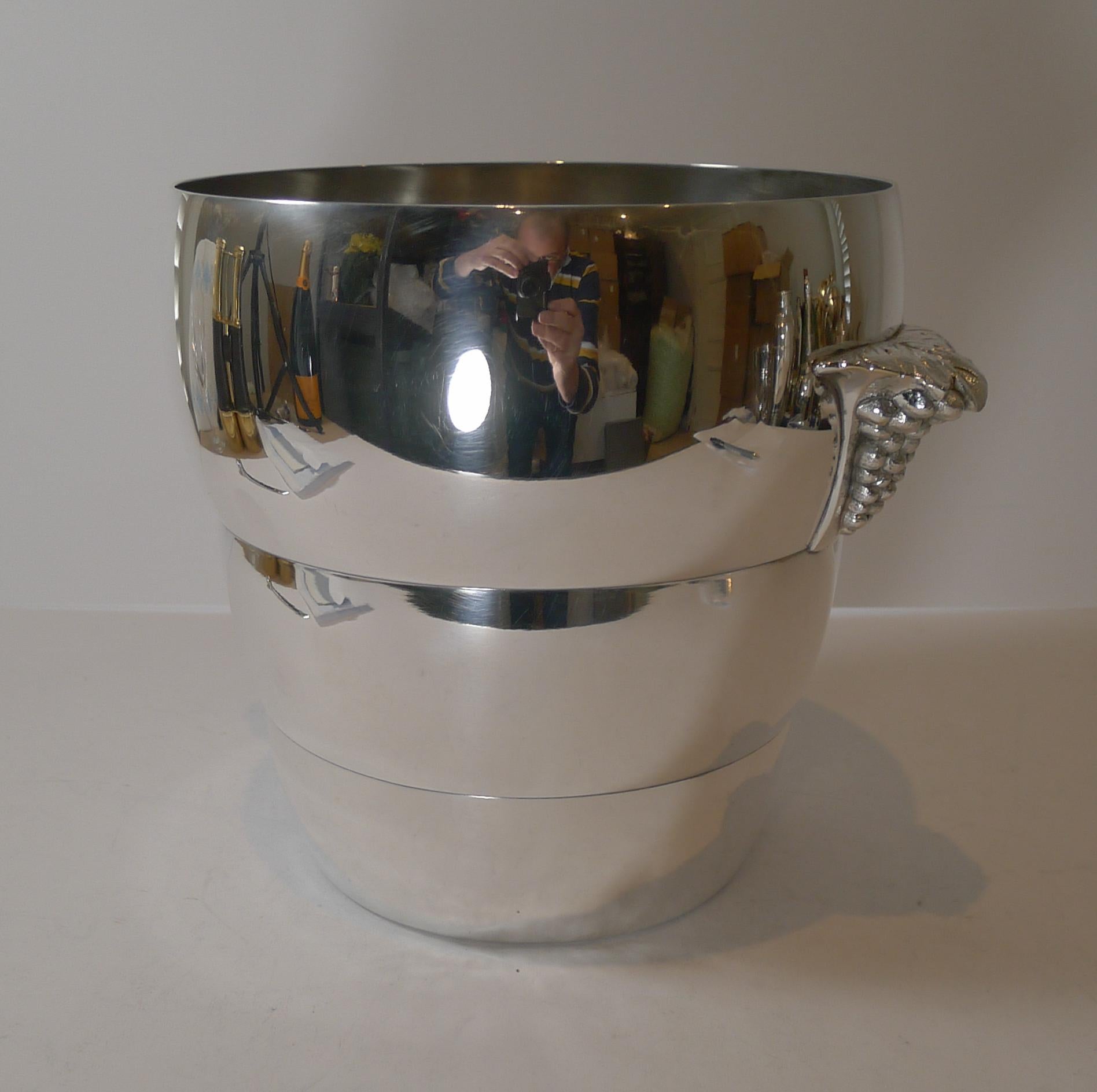 A stunning Art Deco wine cooler / Ice bucket ready to chill the finest of wines and Champagnes. 

Just back from our silversmith's workshop where it has been professionally cleaned and polished, restoring it to it's former glory, dating to the