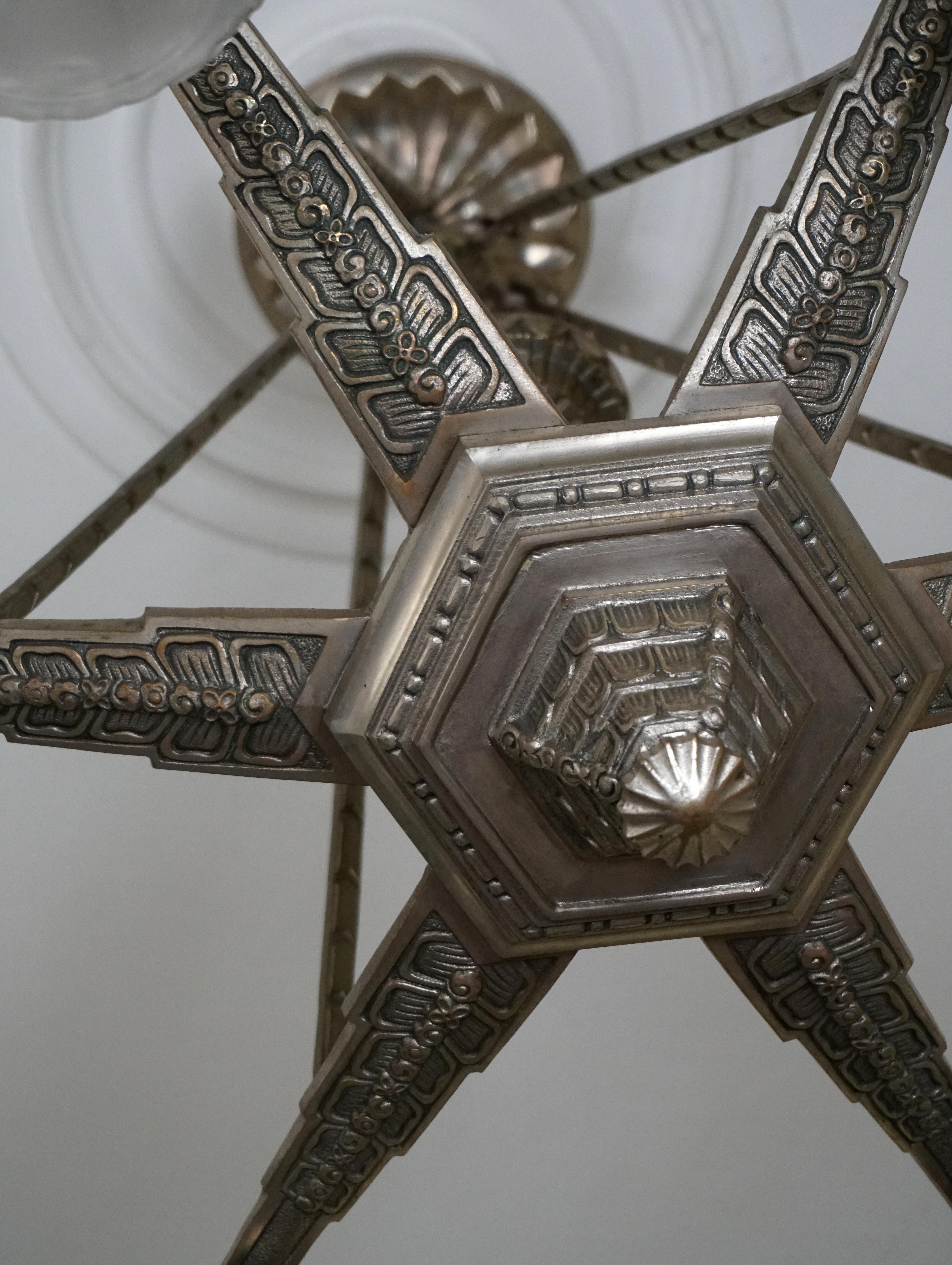 Art Deco French Star Chandelier Attributed to Hettier Vincent For Sale 6