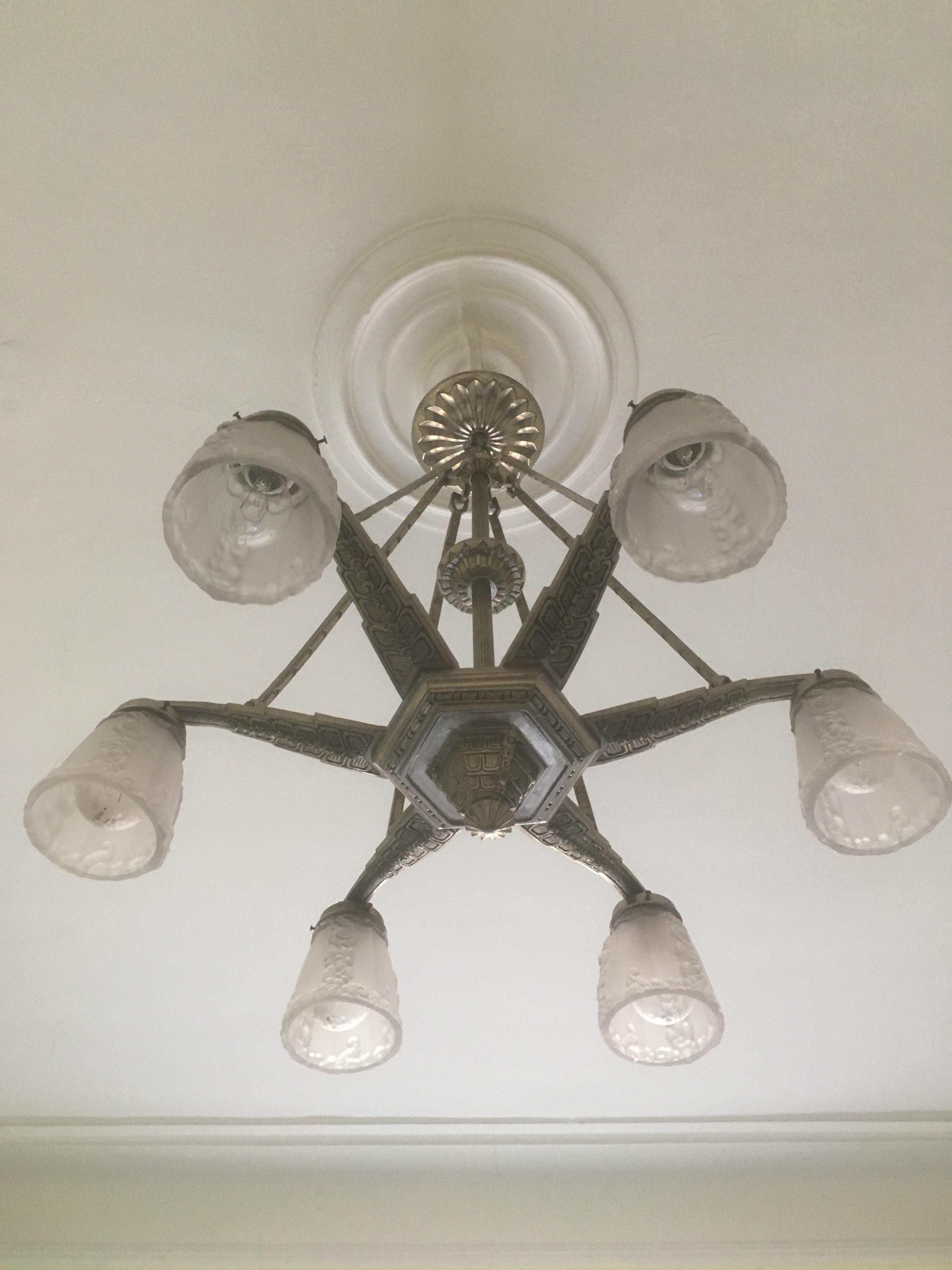 Art Deco French Star Chandelier Attributed to Hettier Vincent For Sale 10