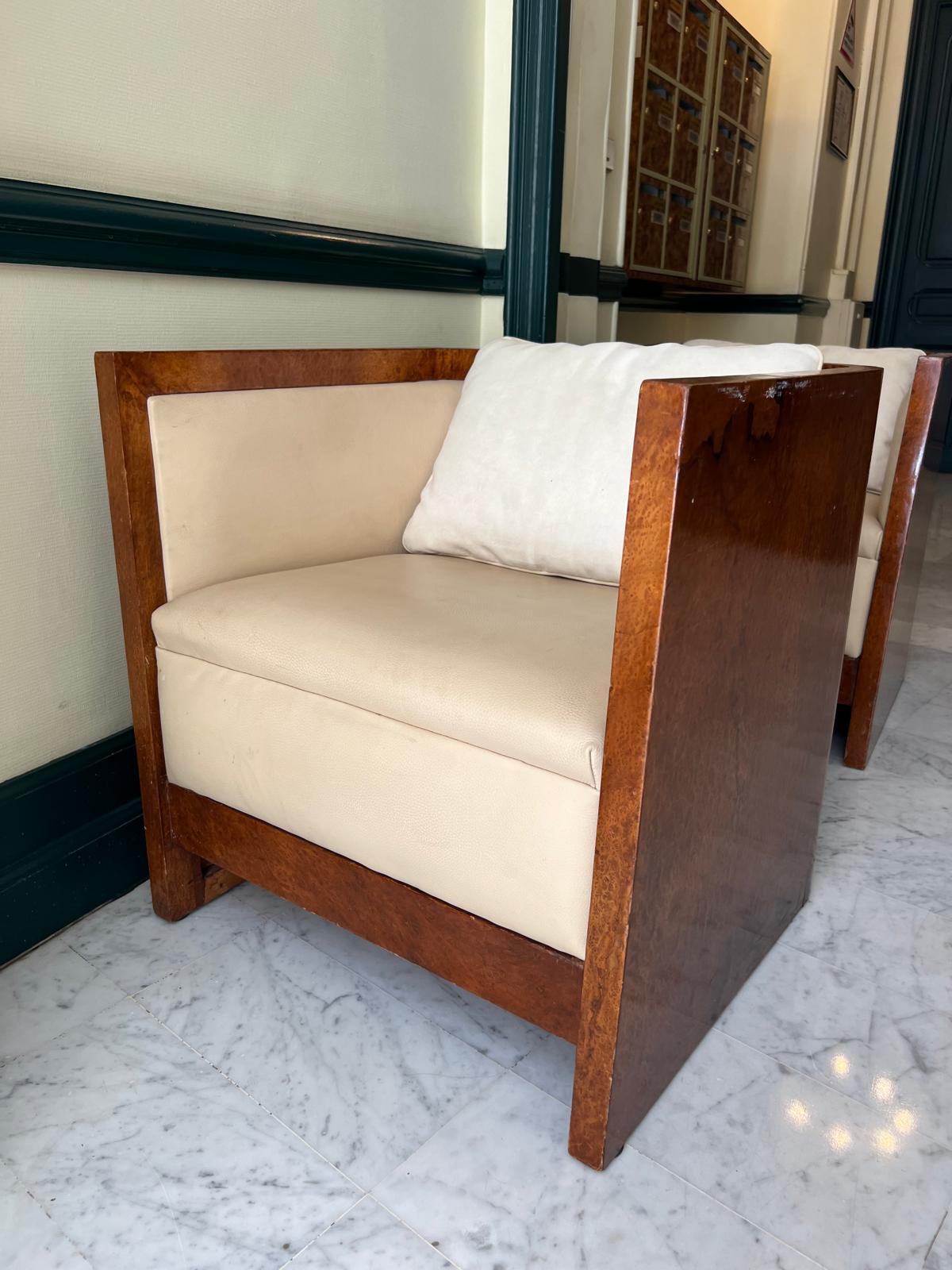 Art Deco French three piece sofa suite 9