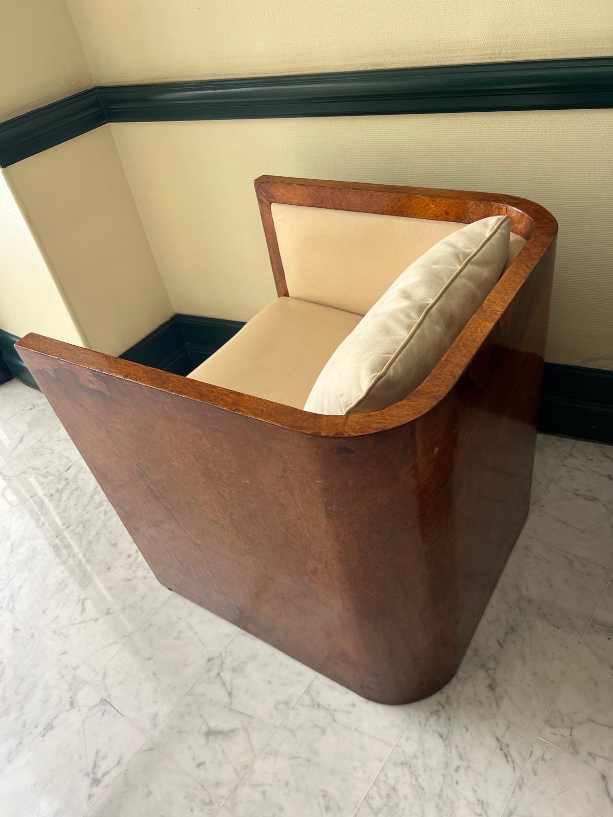 Art Deco French three piece sofa suite 5