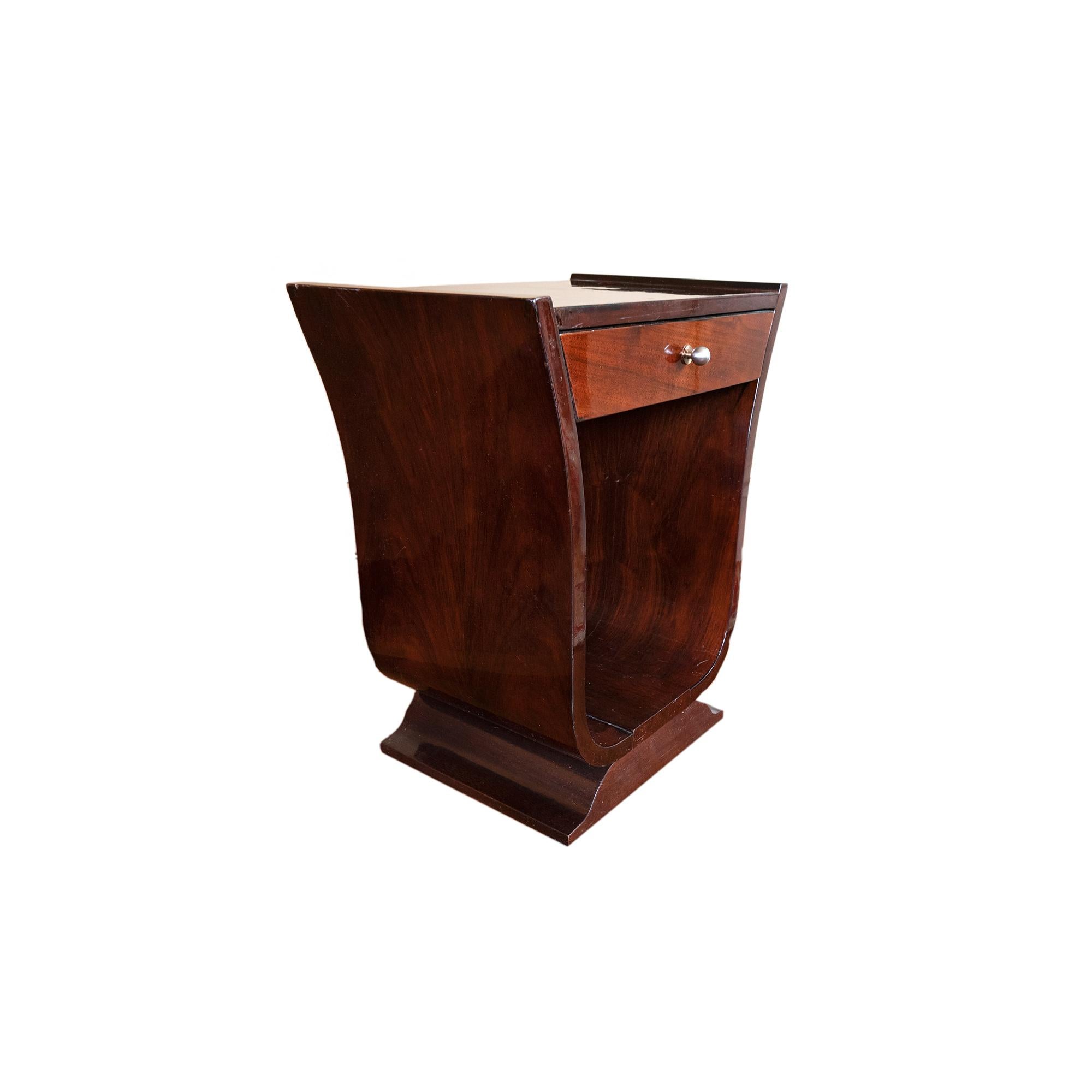 Art Deco French Walnut Nightstand, 1930s In Fair Condition For Sale In Lisbon, PT