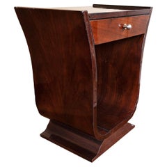 Art Deco Französisch Nussbaum Nachttisch, 1930er Jahre