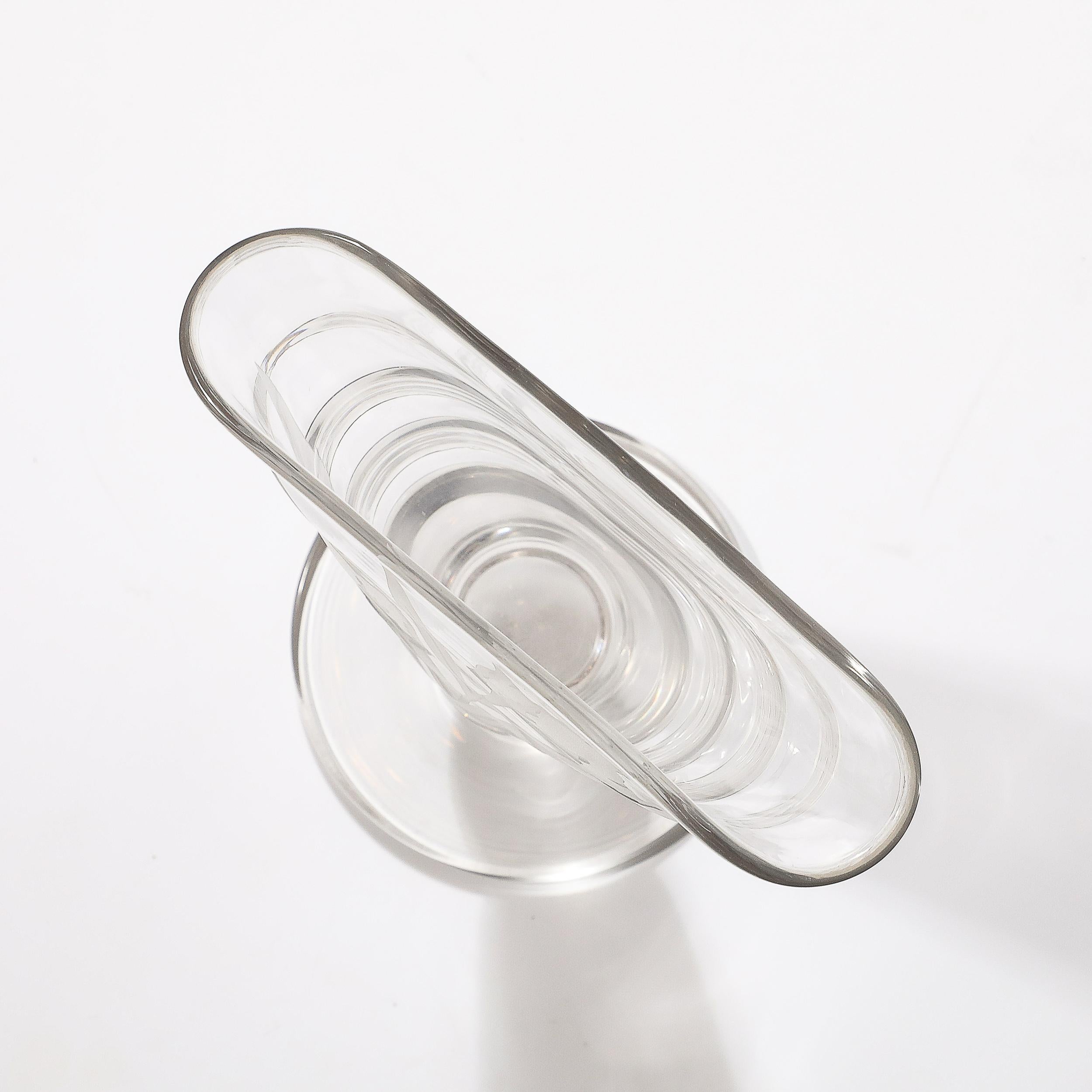 Vase aus mattiertem und transparentem Glas im Art déco-Stil mit Blumenreliefdetails im Angebot 4