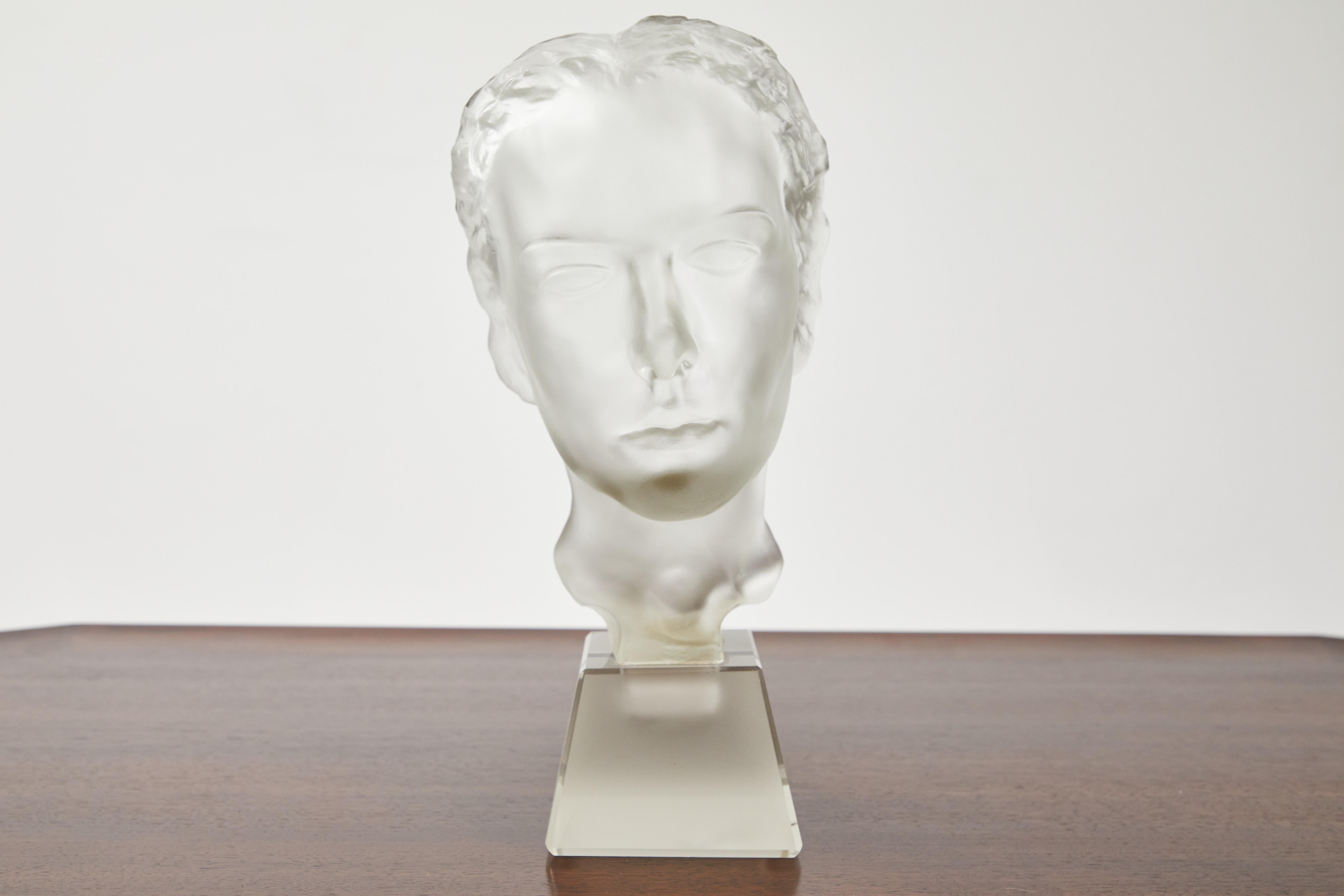 Art Deco Frosted Glass Bust, Schlevogt-Hoffmann In Good Condition In Palm Desert, CA