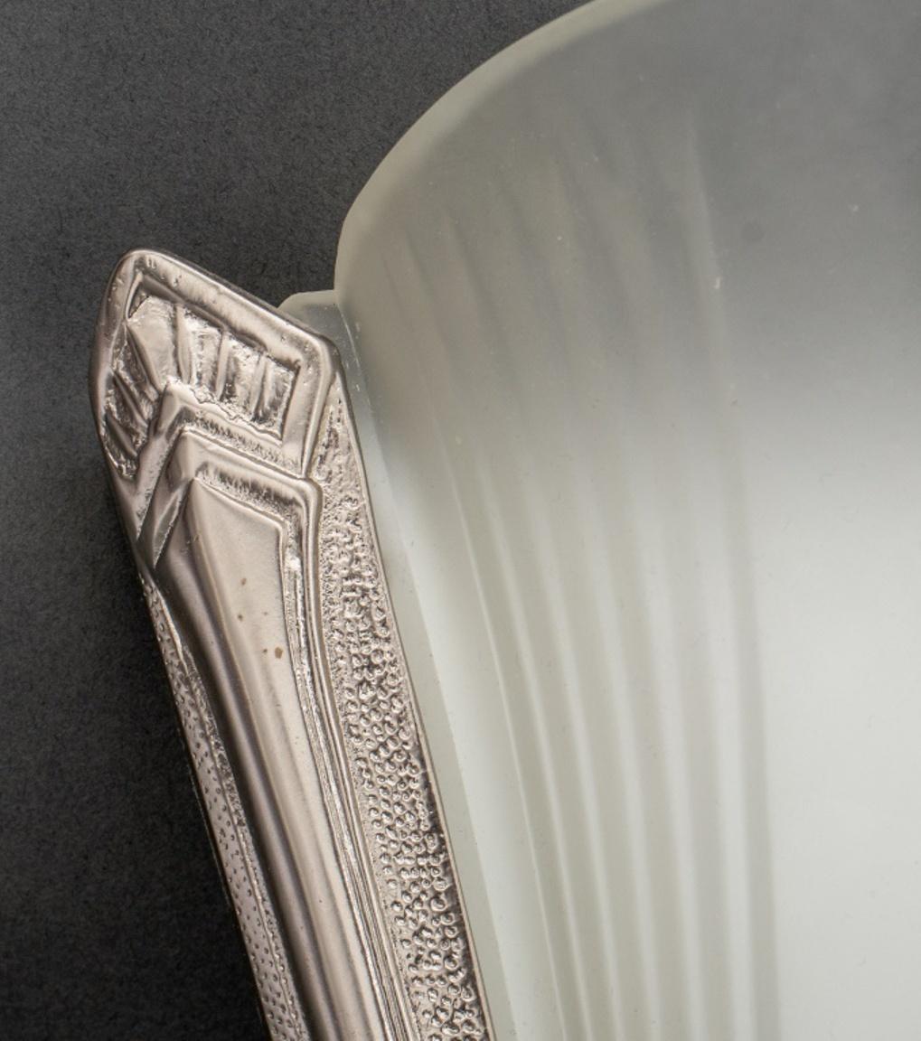 Art Deco Frosted Glass Perearo Italy Sconce In Good Condition For Sale In New York, NY