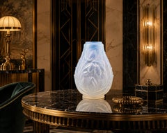 Art Deco Vase aus Milchglas von Edmond Etling, Pine Cone Design, Frankreich