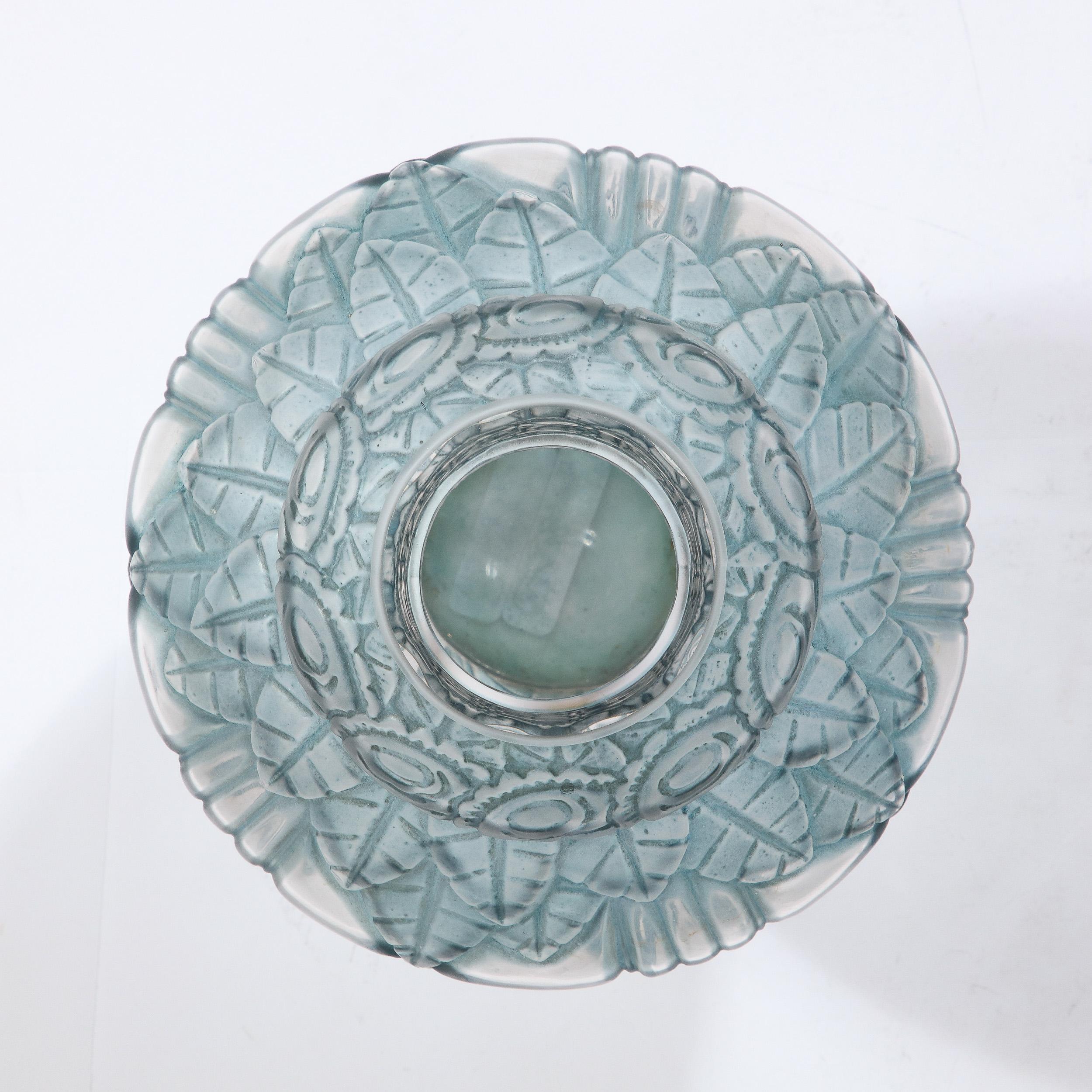 Vase en verre dépoli Art Déco avec motifs floraux et bandes par Andre Hunebelle 6