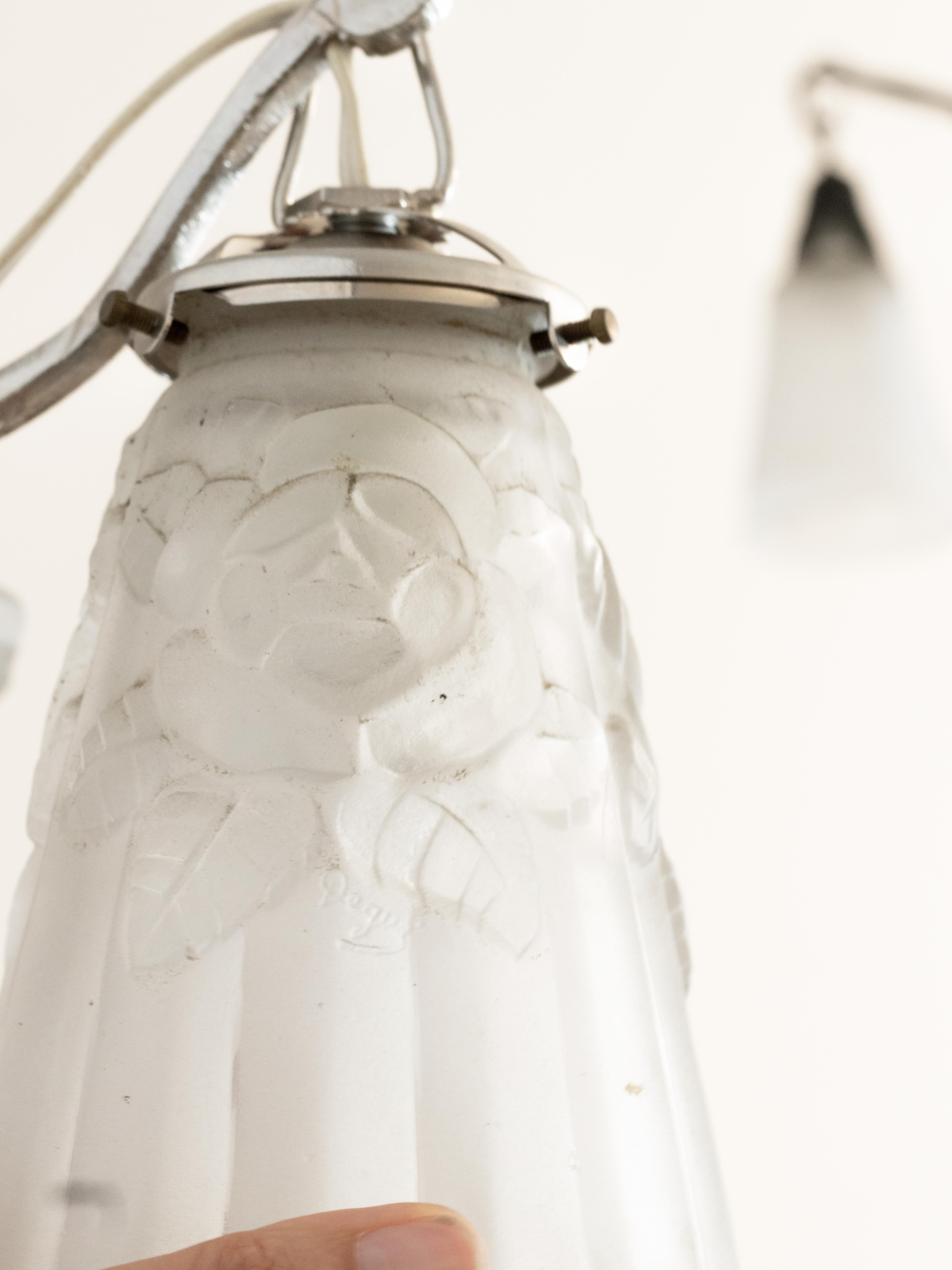 Lustre à trois lumières en verre dépoli Art déco par David Guéron, 20e siècle en vente 9