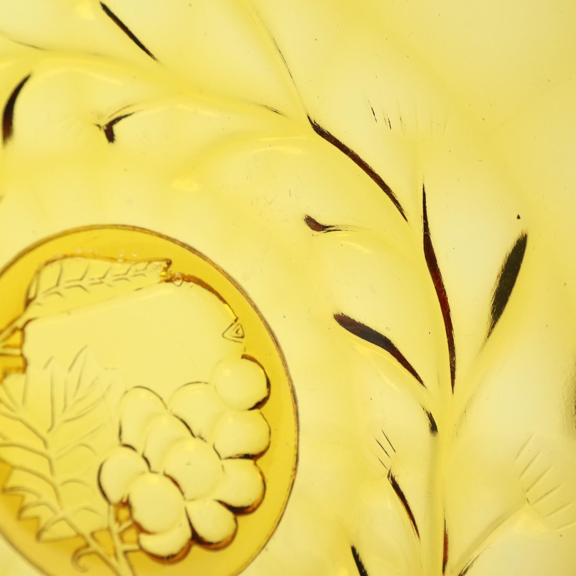 Art Deco Obstschale Bernstein Pressglas Fait en Belgique (Glas) im Angebot