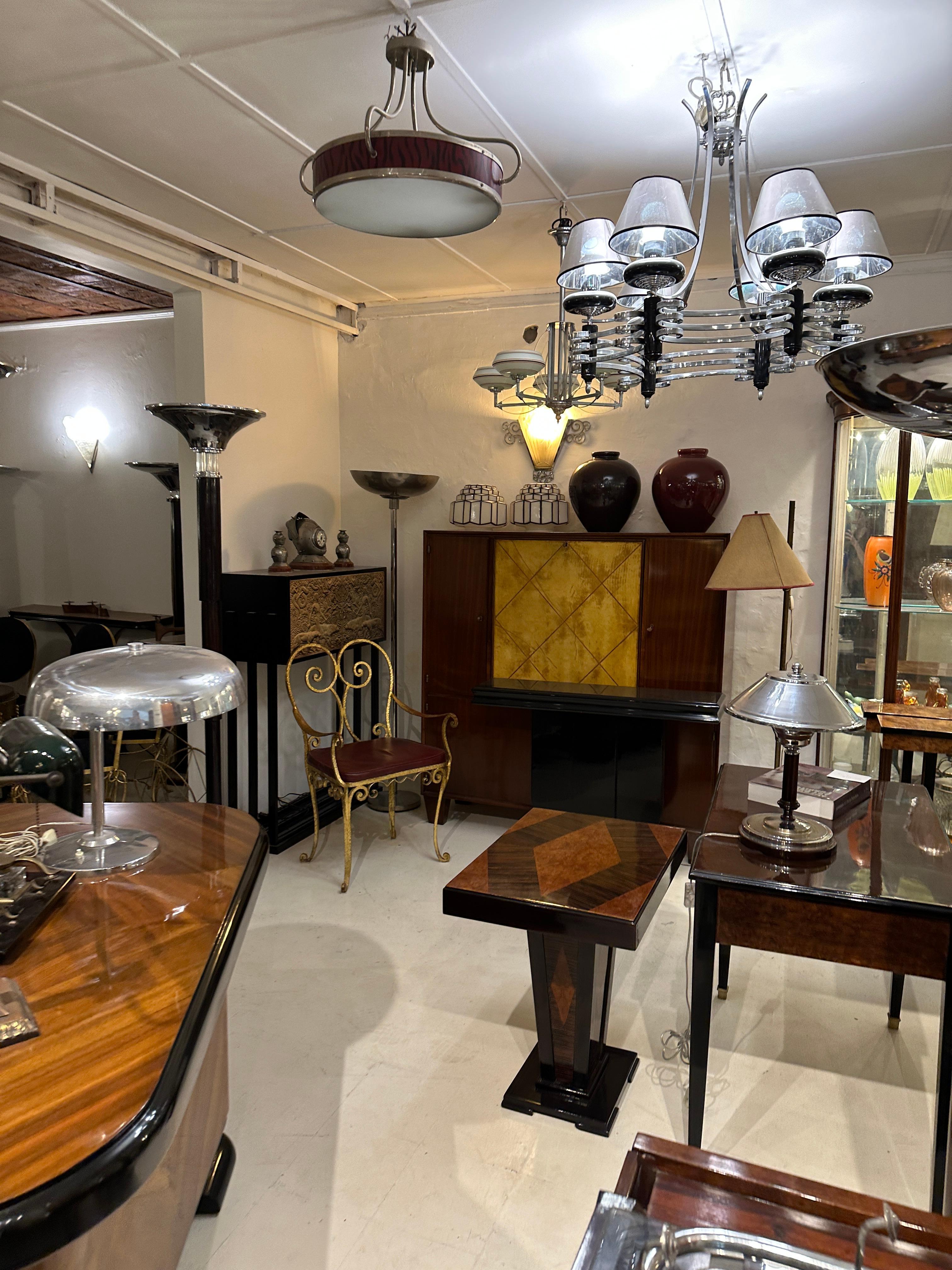 Meubles Art Déco en bois et cuir parchemin, 1920, français en vente 7
