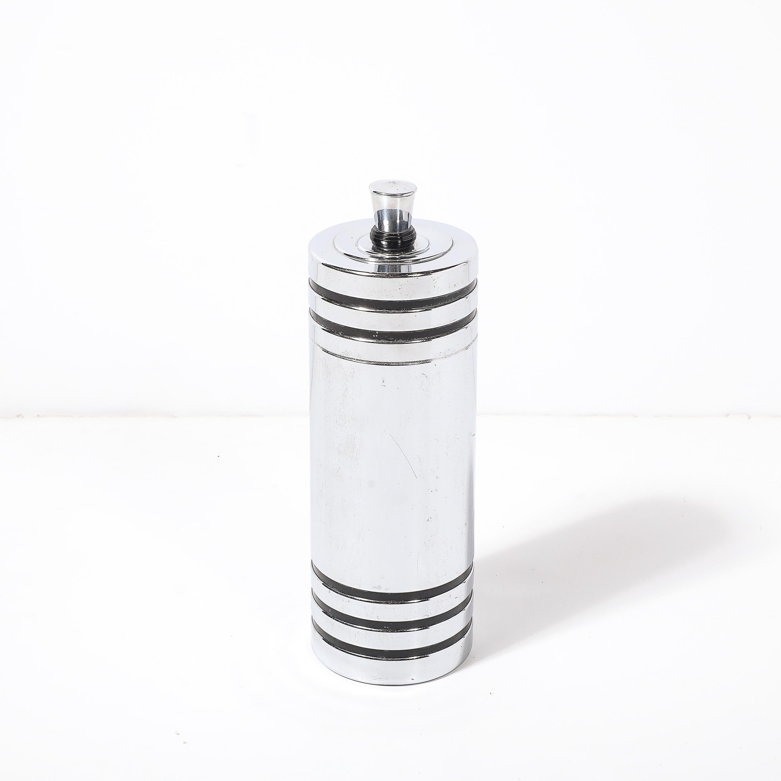 Dieser außergewöhnliche Art-Déco-Cocktailshaker 