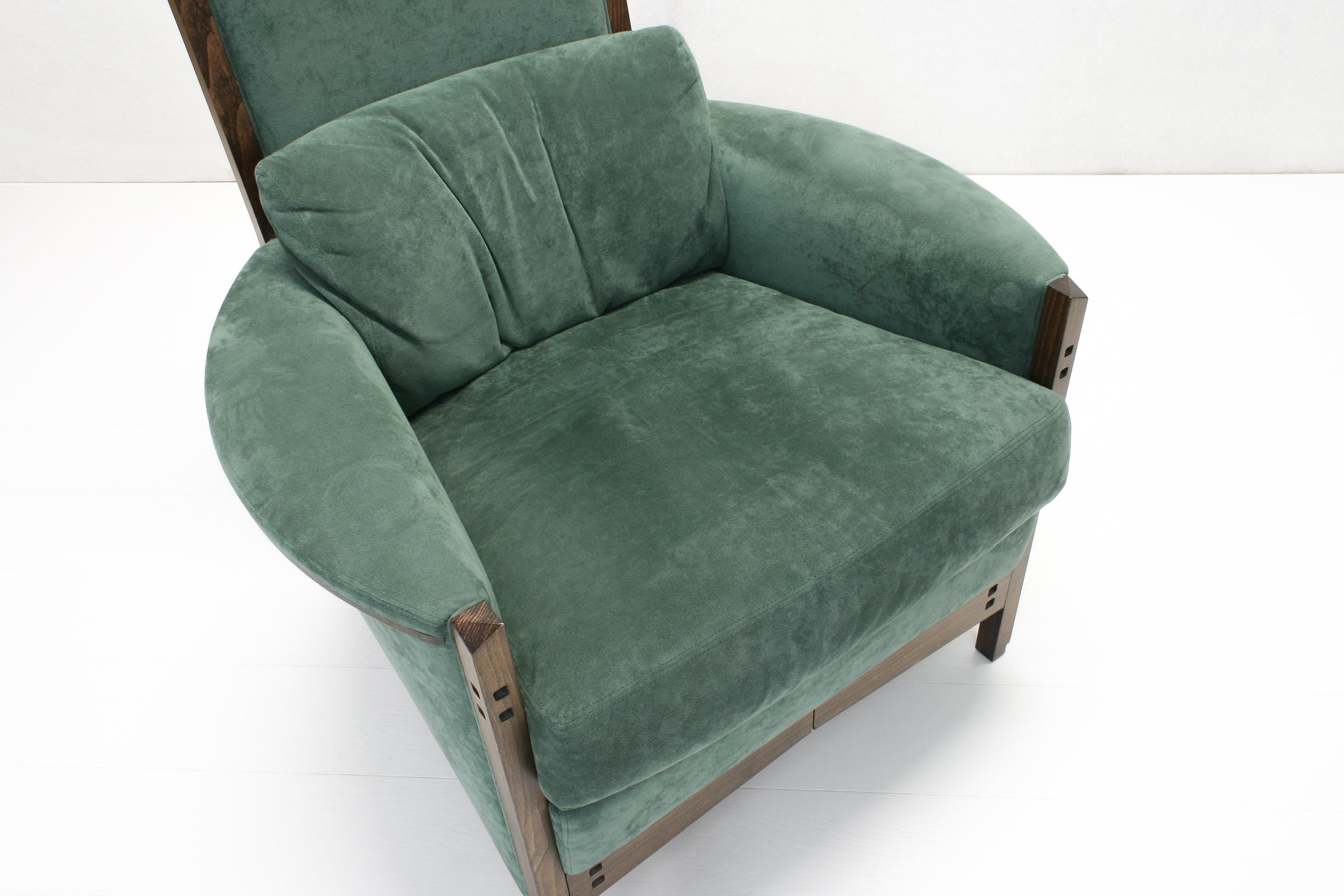 Suede Art Deco Galaxy Highback Armchair by Umberto Asnago for Giorgetti, 1980s For Sale