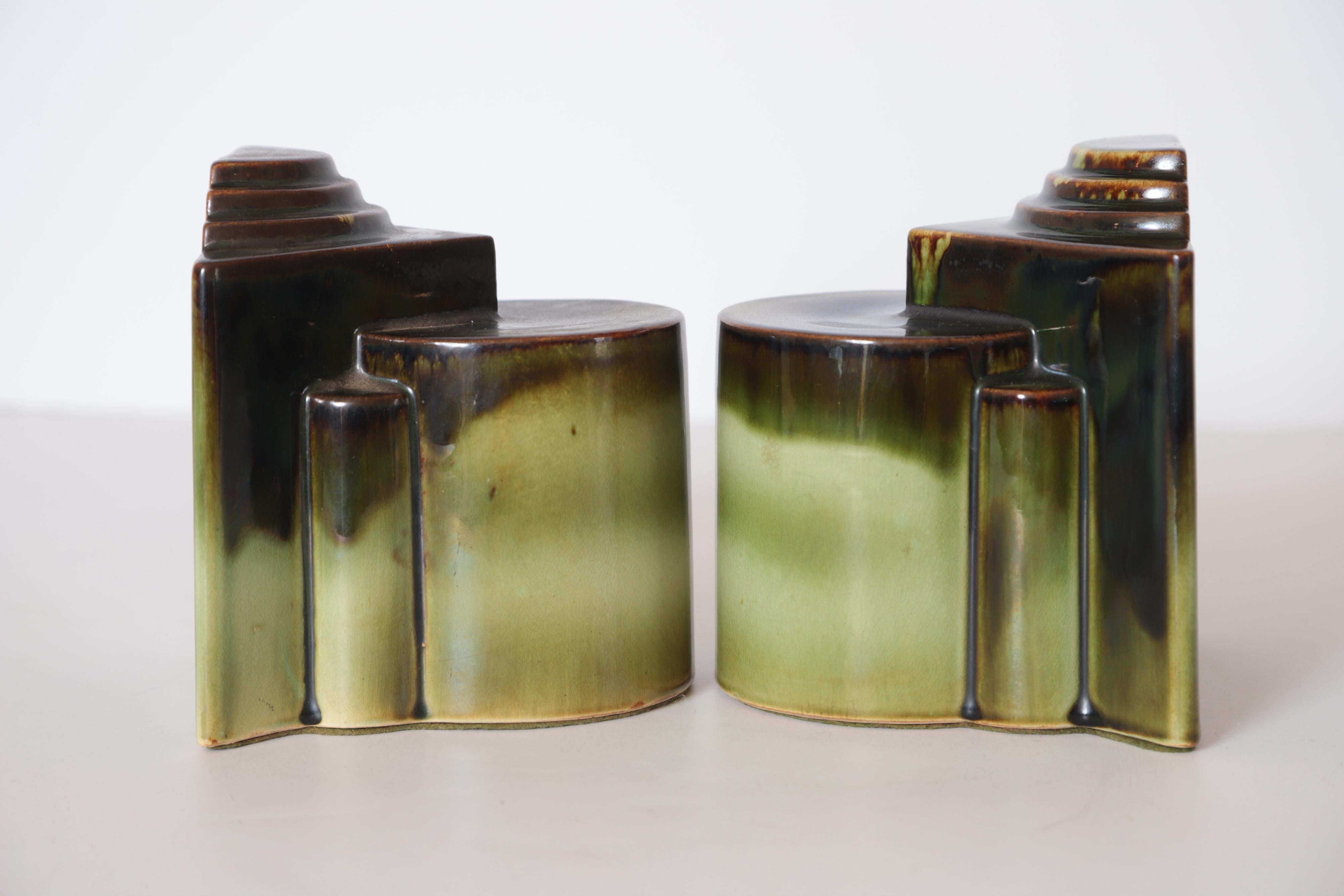 Art Deco Gale Turnbull for Leigh Potters Bookends, circa 1929, Leigh Art Ware 10