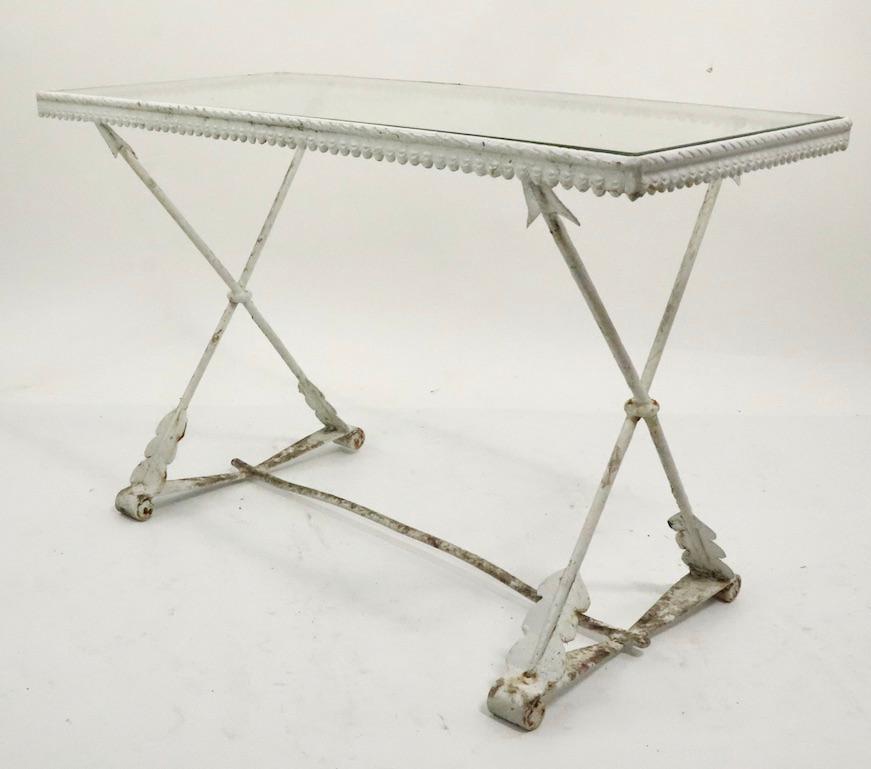 American Art Deco Garden Patio Table with Crossed Arrow Legs For Sale