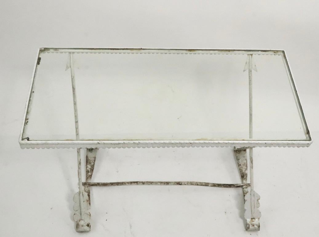 Art Deco Garden Patio Table with Crossed Arrow Legs For Sale 3