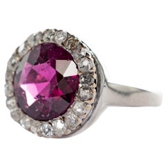 Ring mit Granat und Diamant im Art-déco-Stil