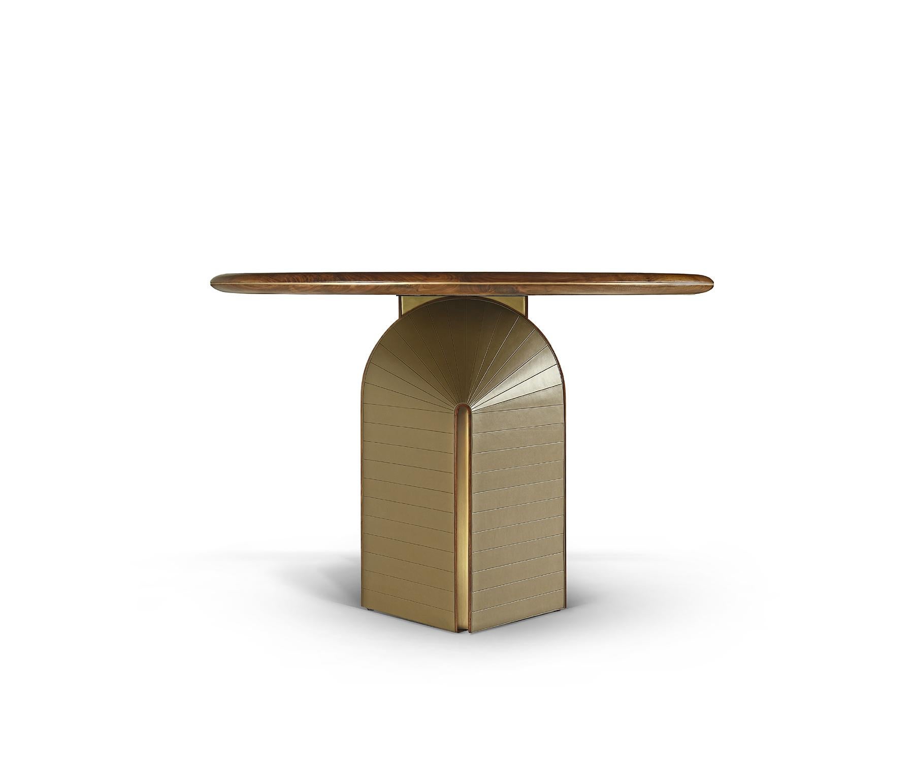 Art Deco Geller Dining Table by Madheke en Nuevo estado para la venta en Gurugram, IN